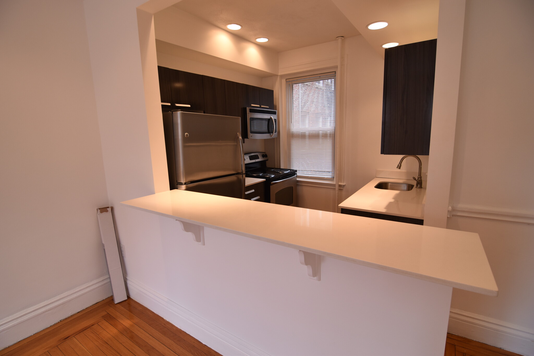 19 Queensberry, Fenway