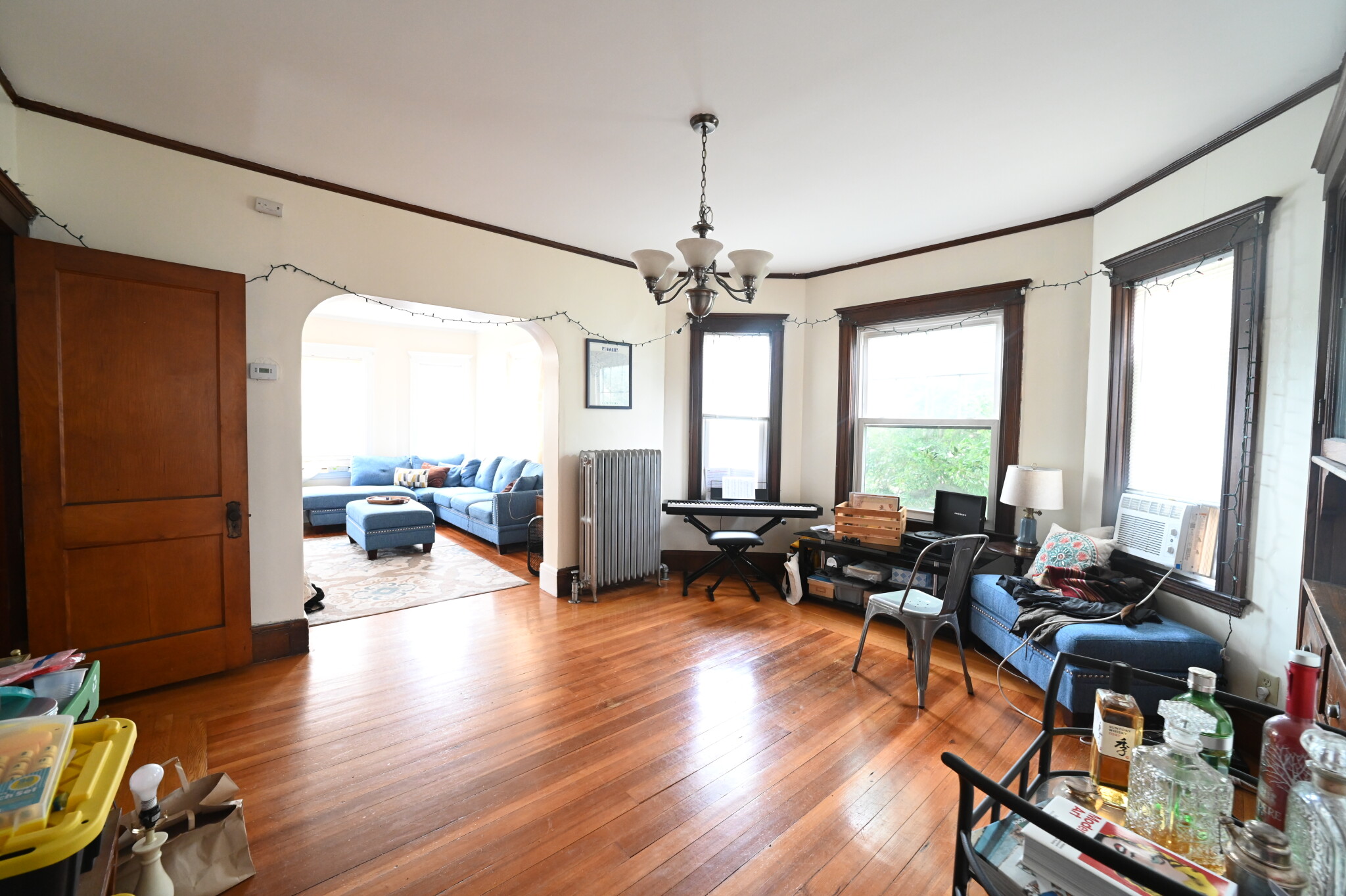 583 Weld St, West Roxbury