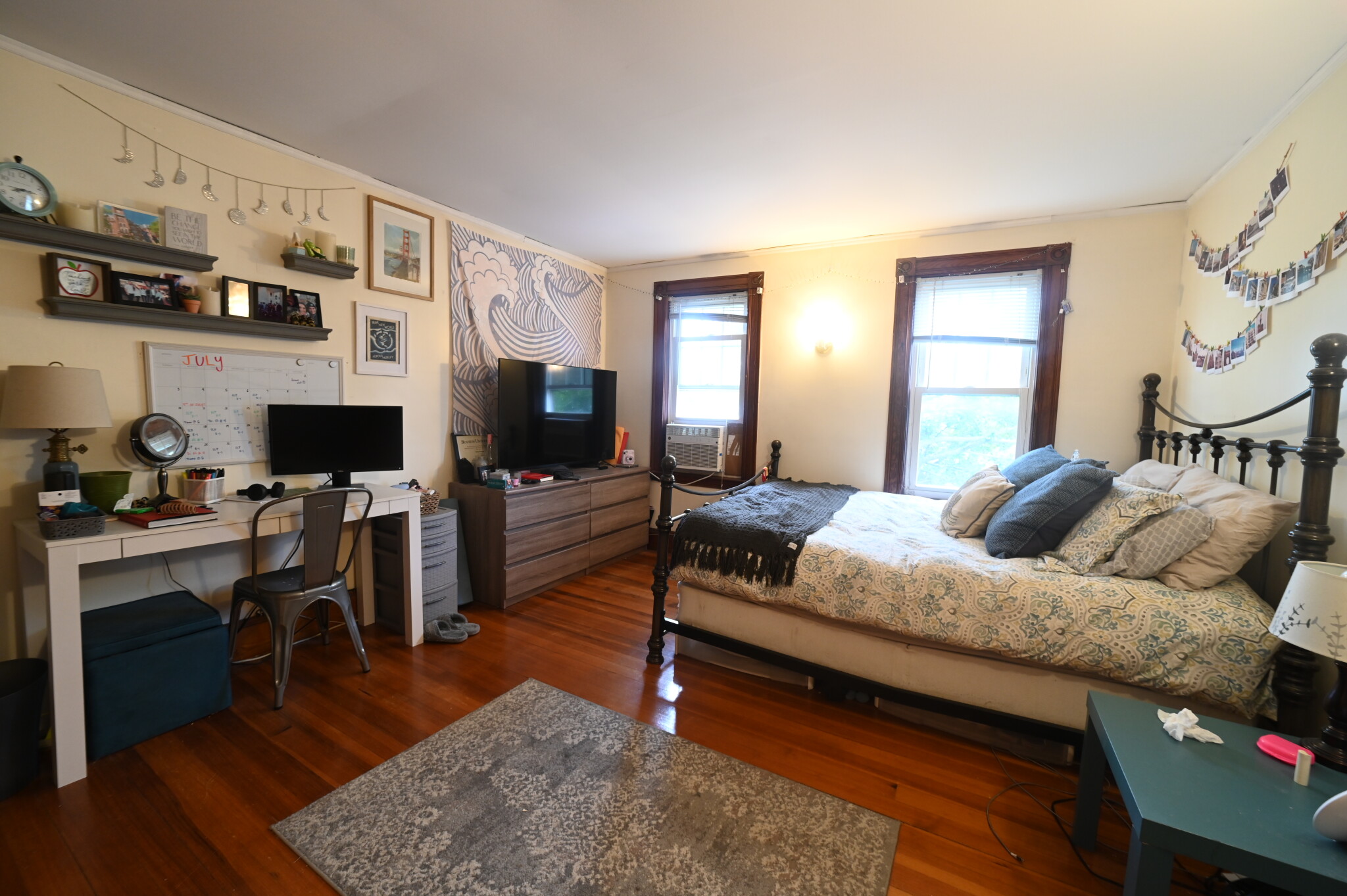 583 Weld St, West Roxbury