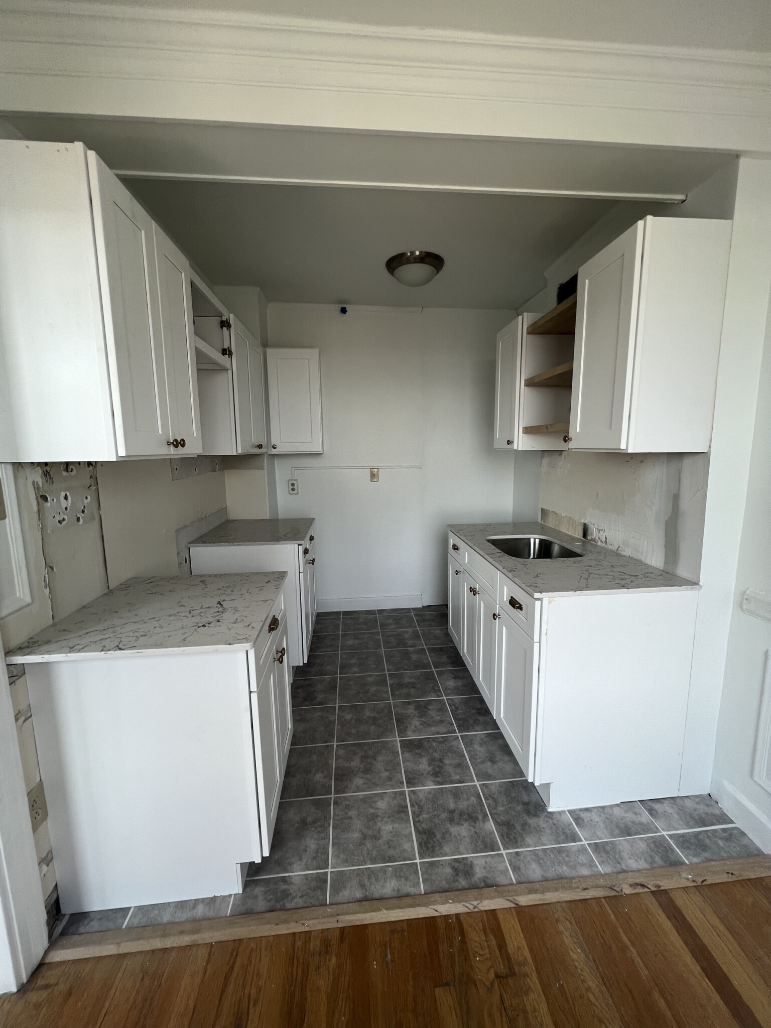 1284 Beacon St, Coolidge Corner