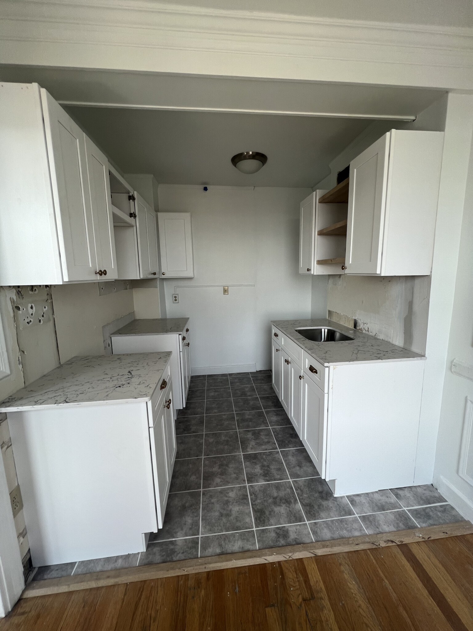 1284 Beacon St, Coolidge Corner