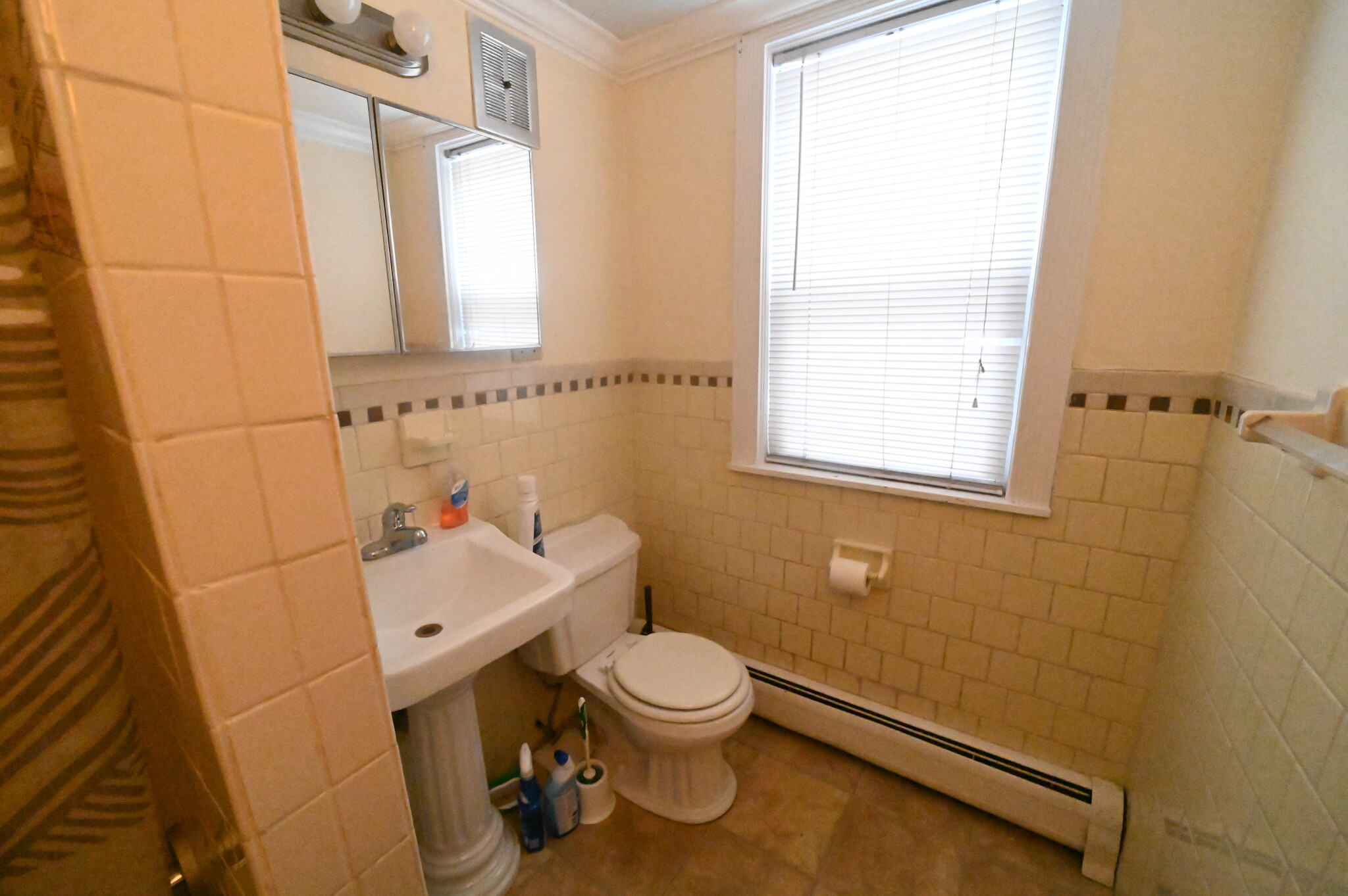 37 Harvard Ave, Coolidge Corner