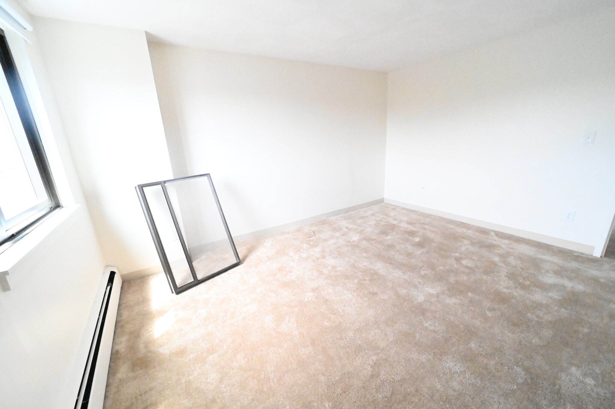 80 Pleasant St, North Brookline