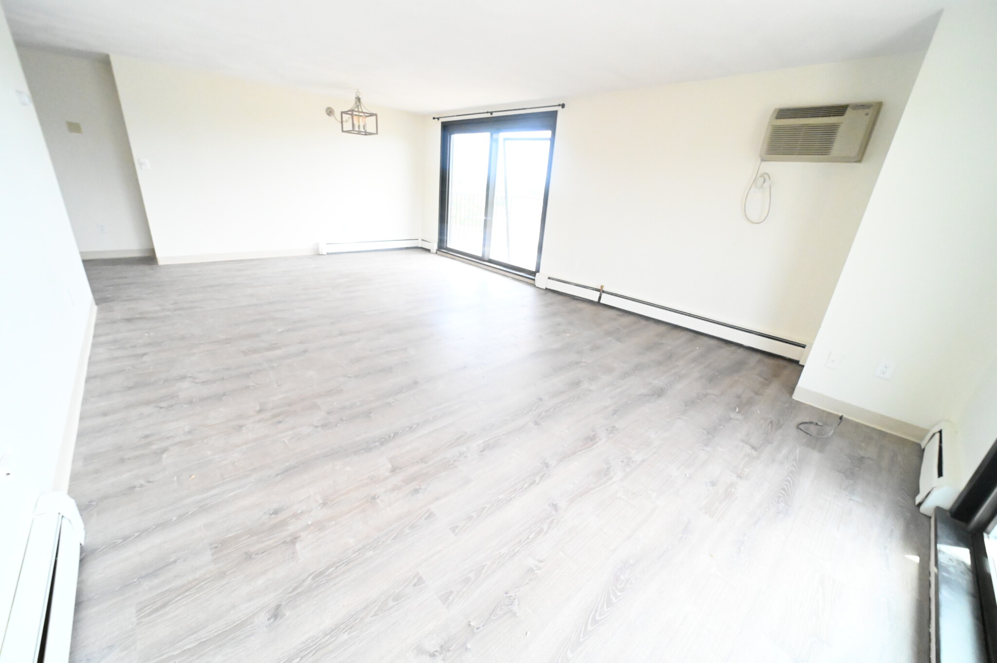 80 Pleasant St, North Brookline