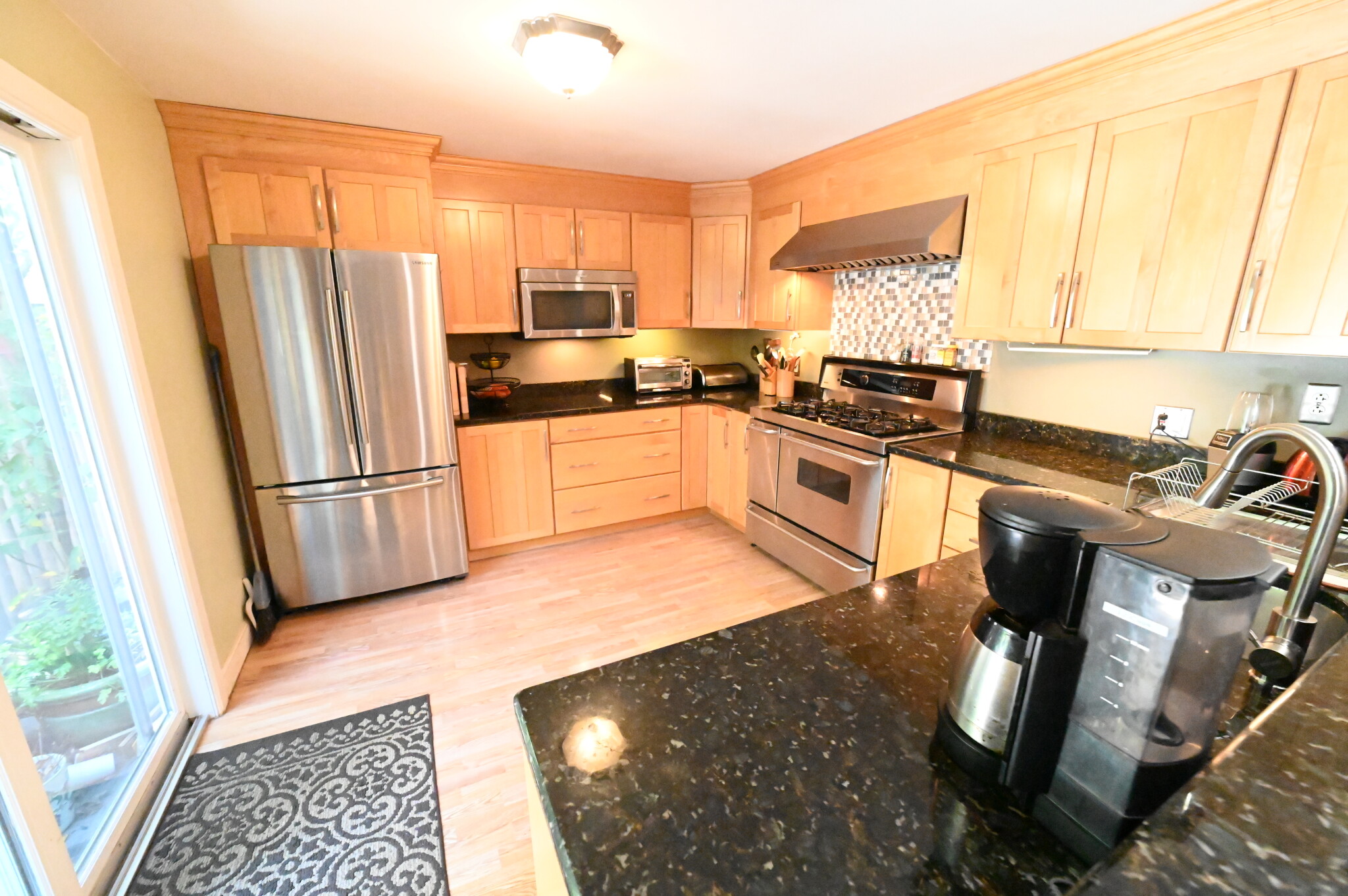 15 White Pl, Washington Square