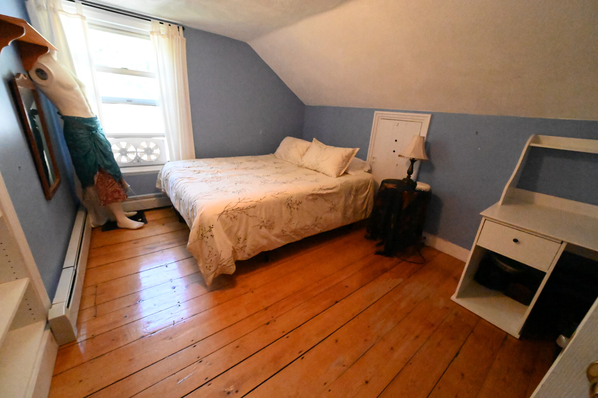 15 White Pl, Washington Square