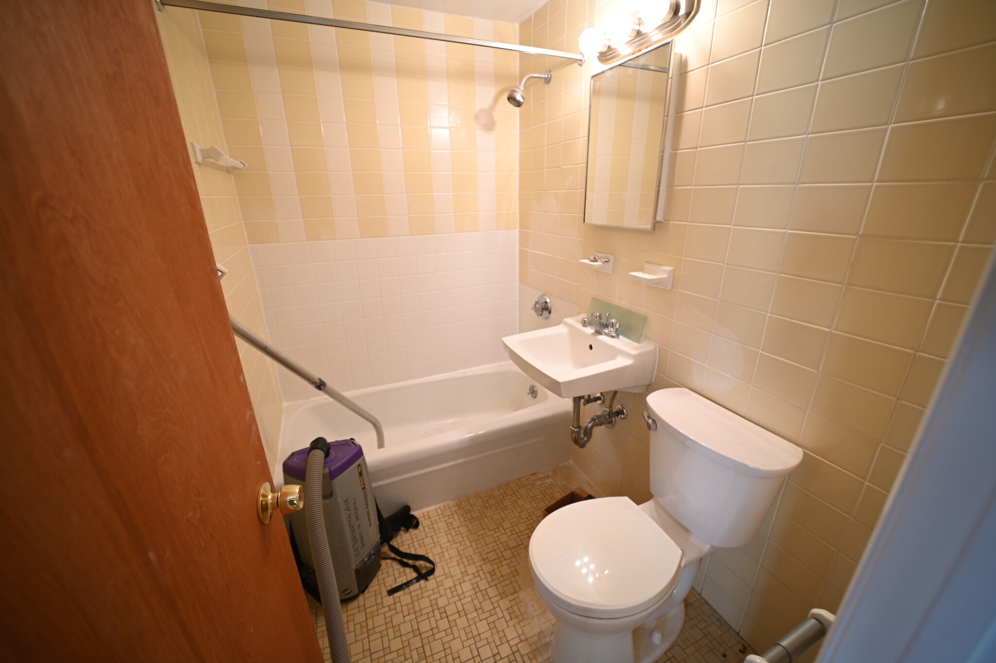 64 Brighton Ave, Allston