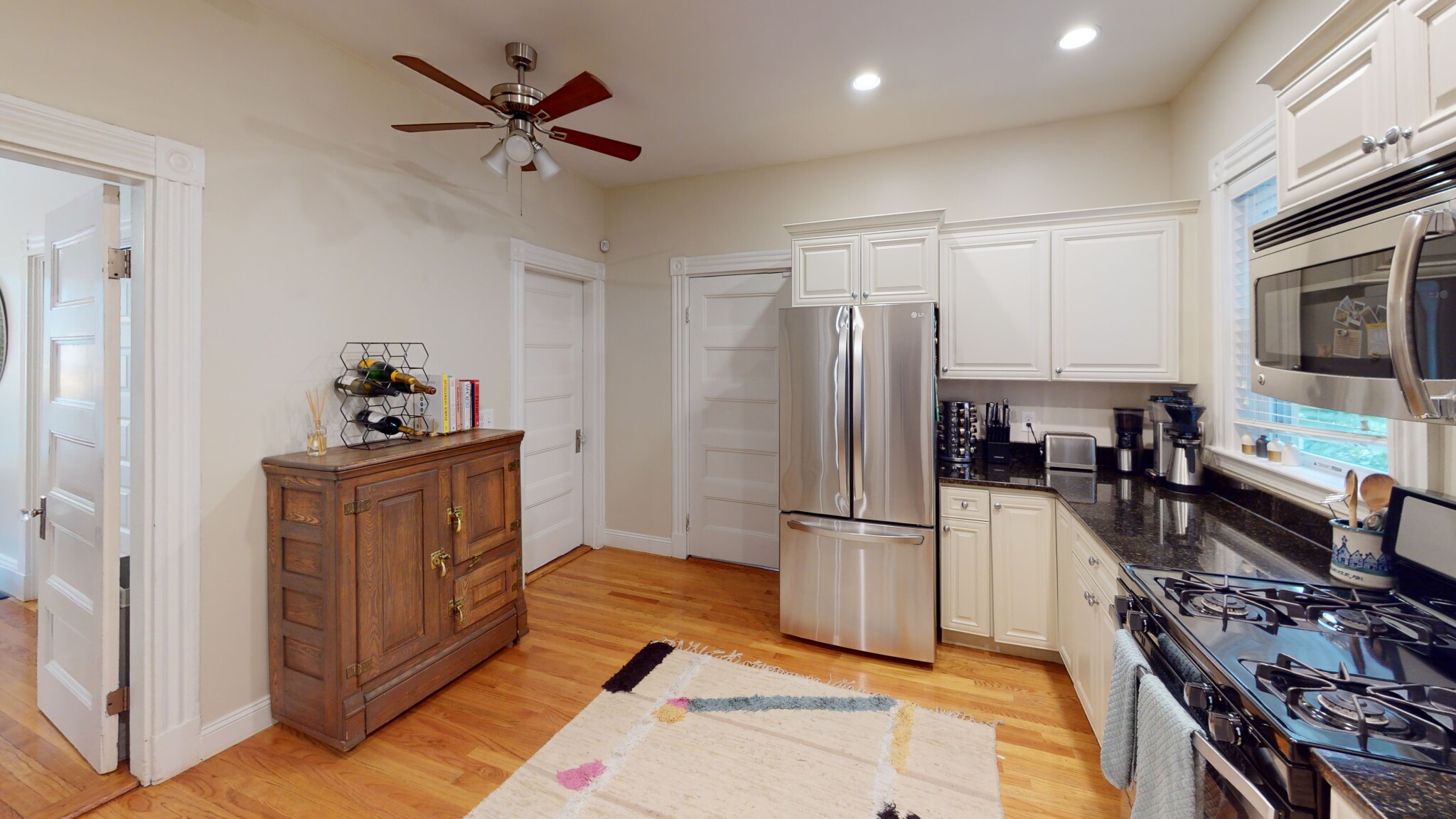 52 Weld Hill St, Jamaica Plain