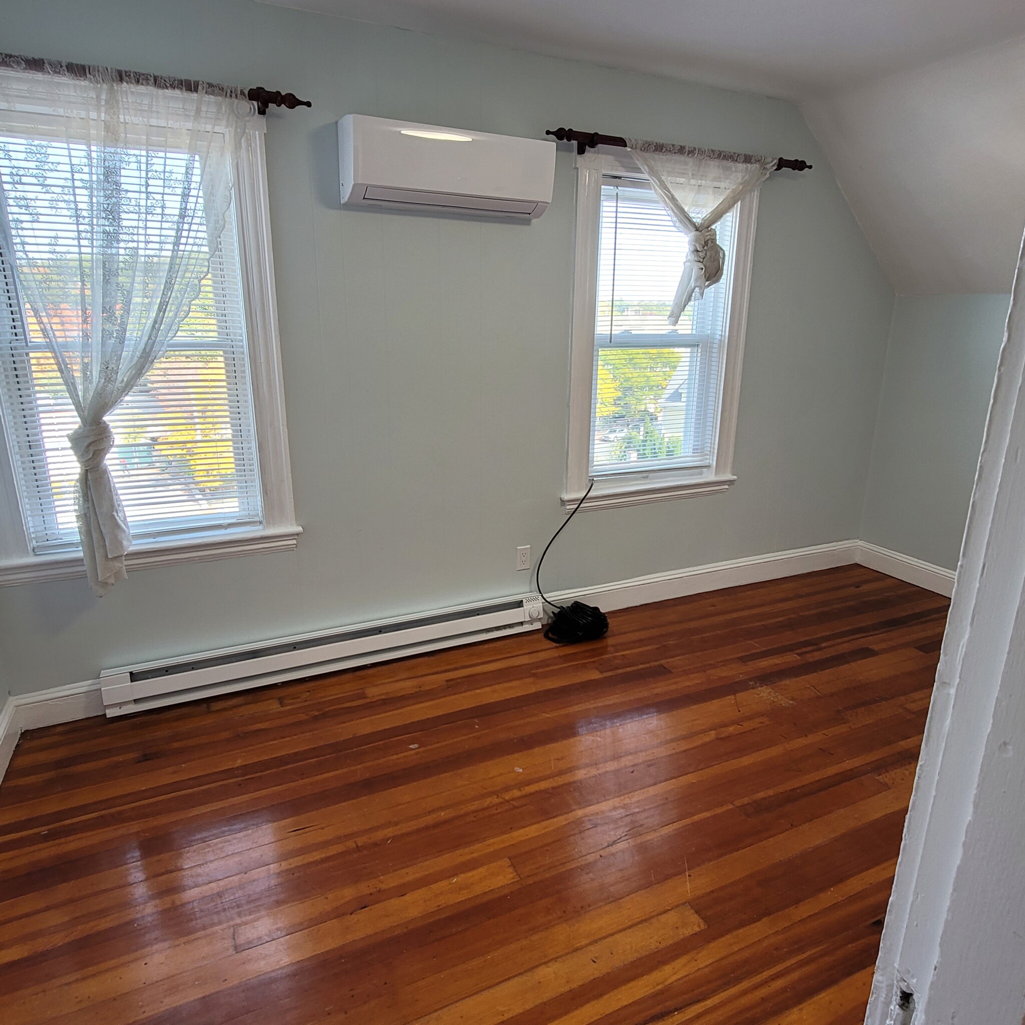 116 Paul Revere Rd, Arlington