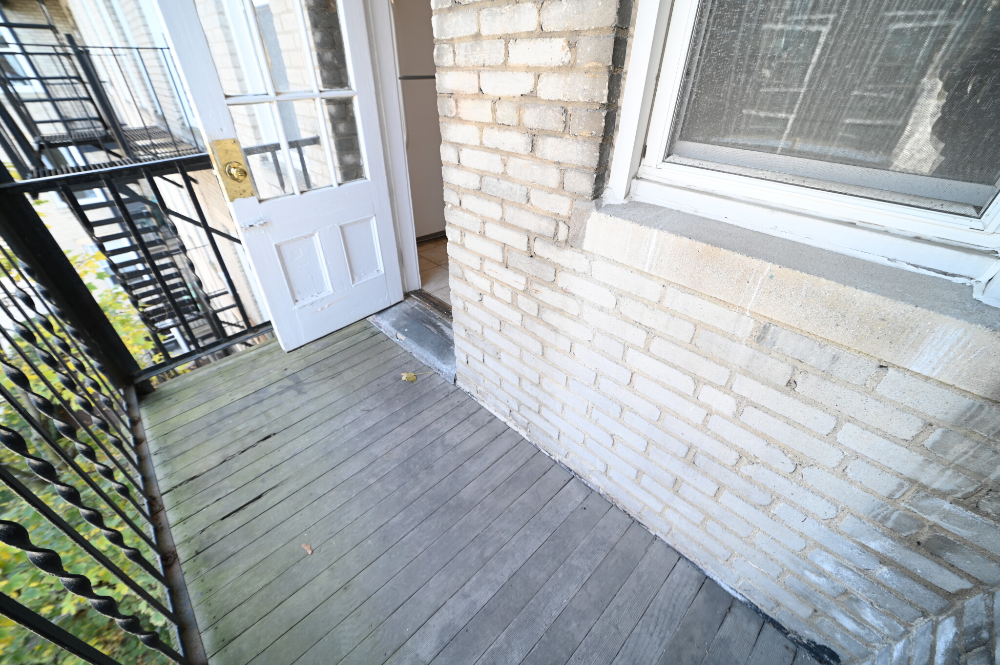 135 Washington St, Brighton