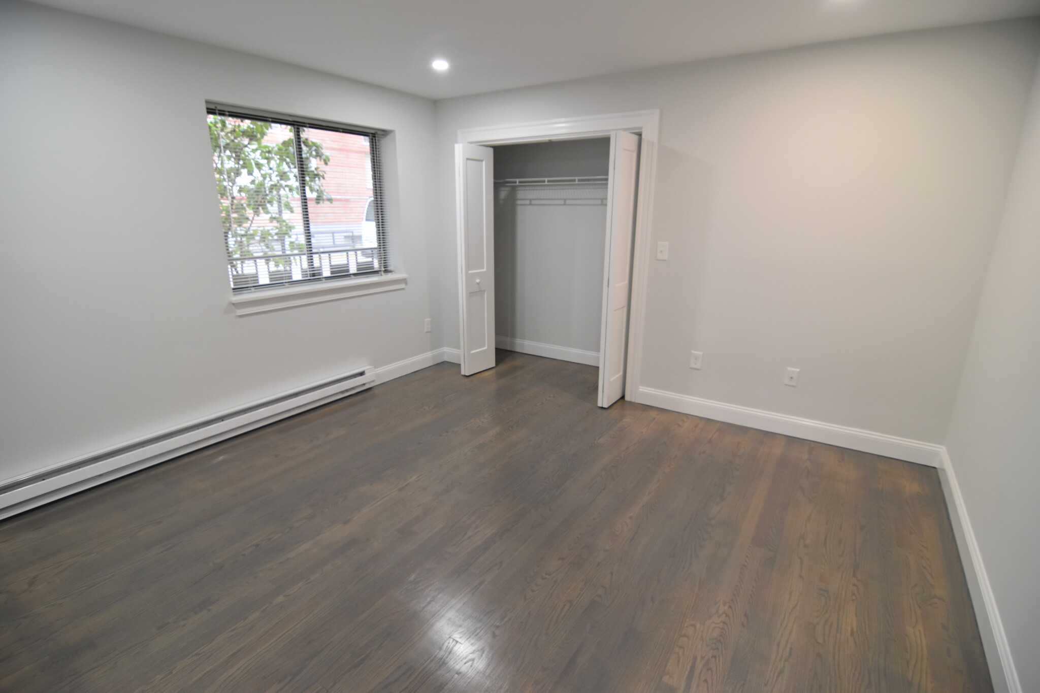 320 Hammond Pond Pkwy, Chestnut Hill