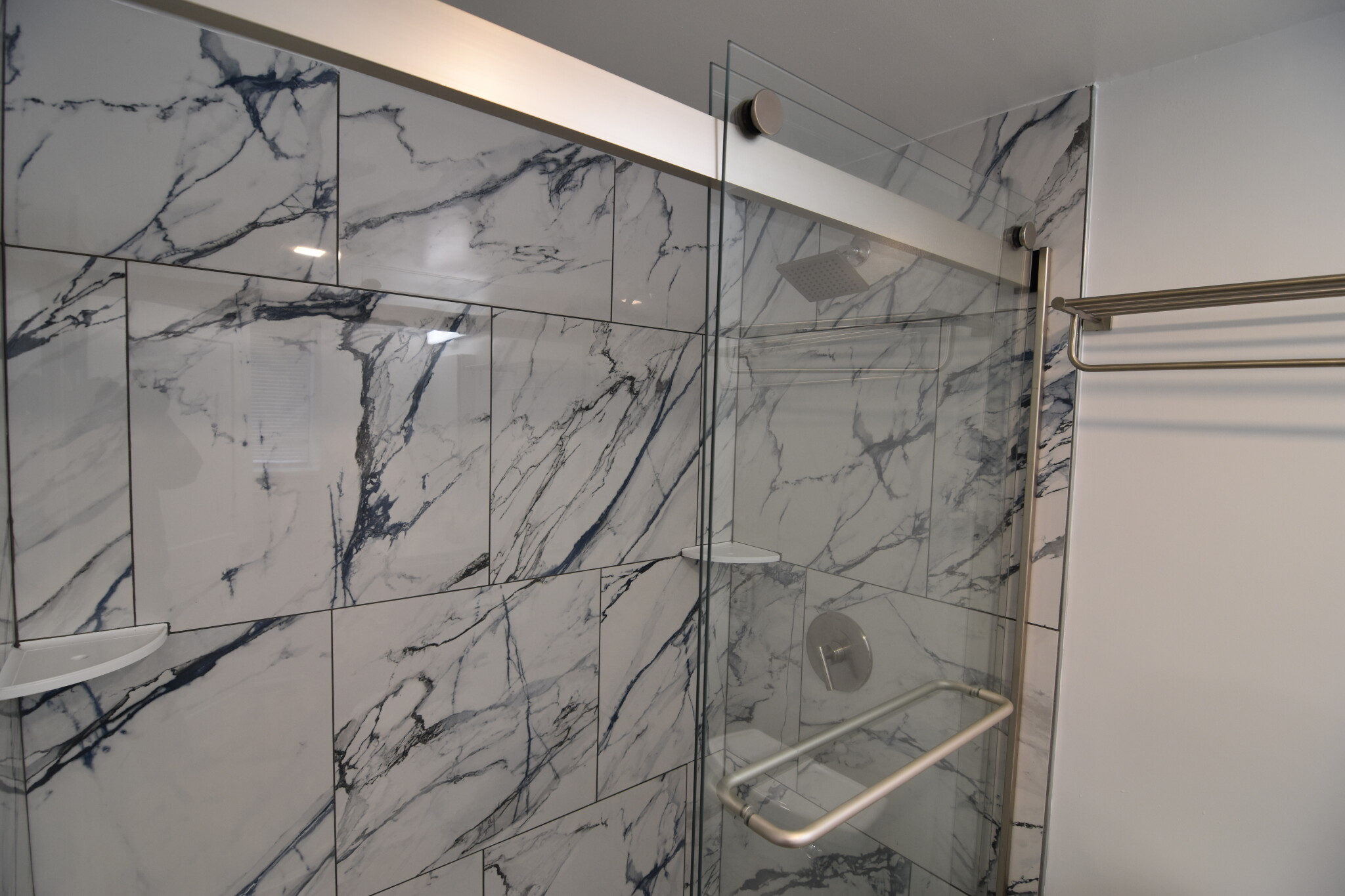 320 Hammond Pond Pkwy, Chestnut Hill