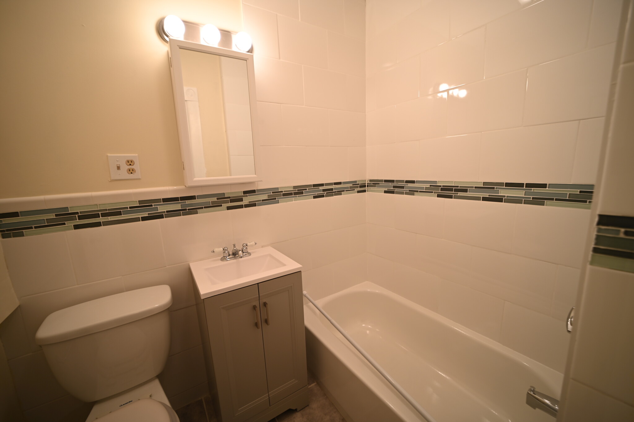 278 Cypress St, Brookline