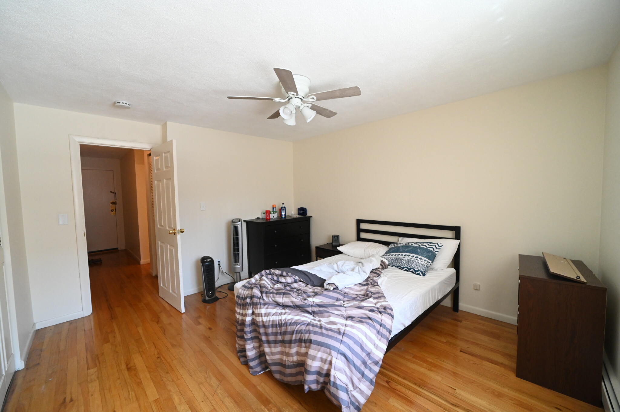 81 Green St, Brookline