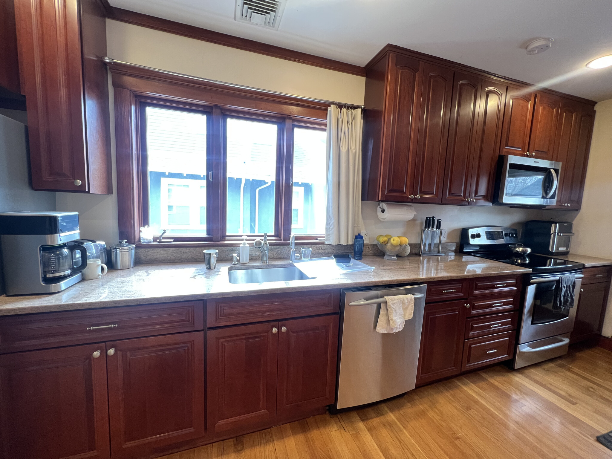 21 Russell St, Brookline