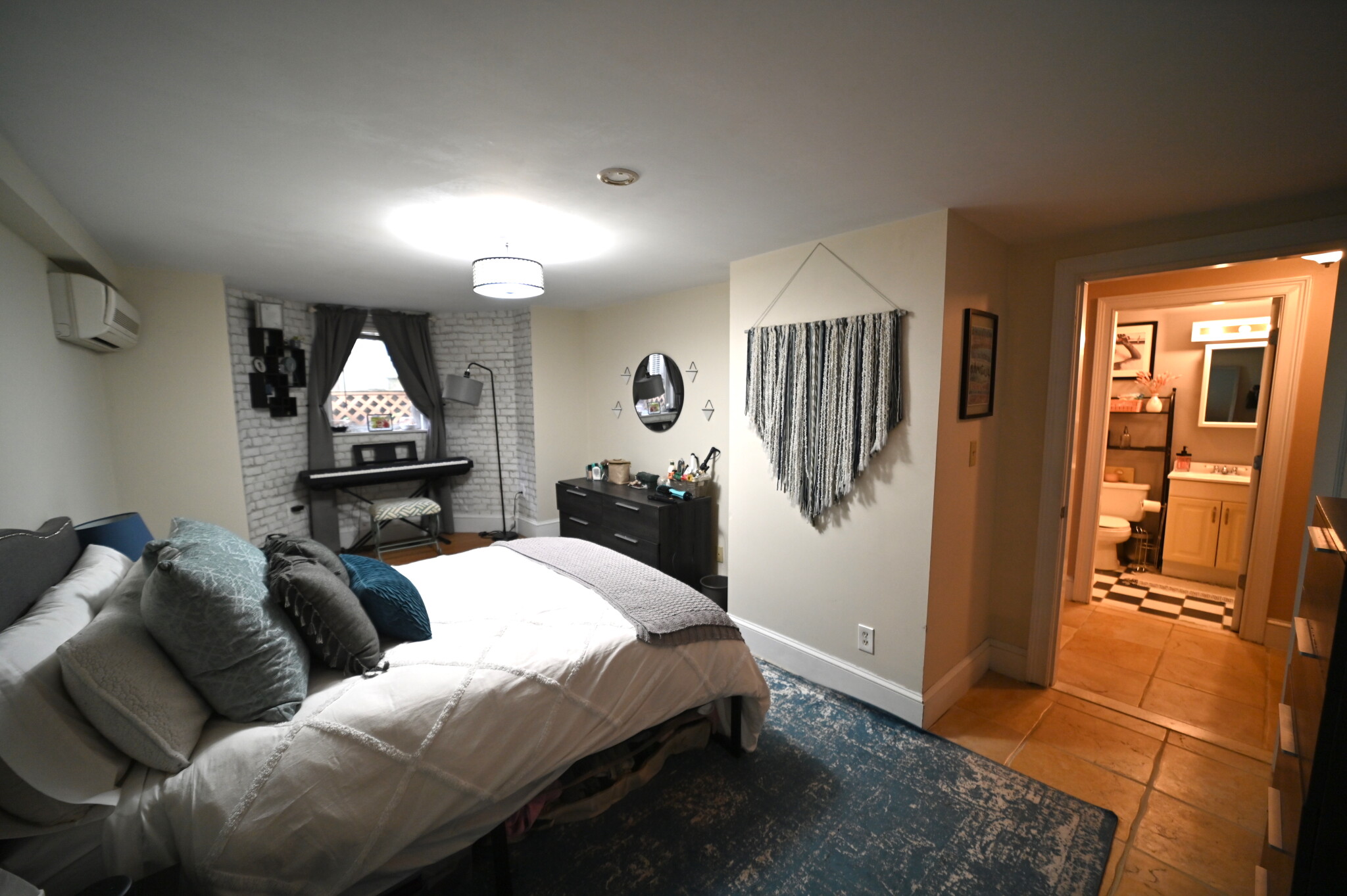 32 G St, South Boston