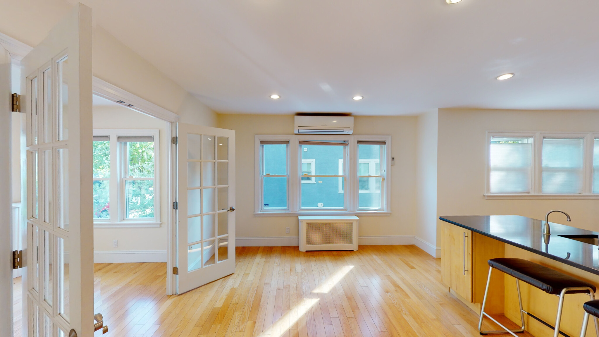 21 Russell St, Brookline