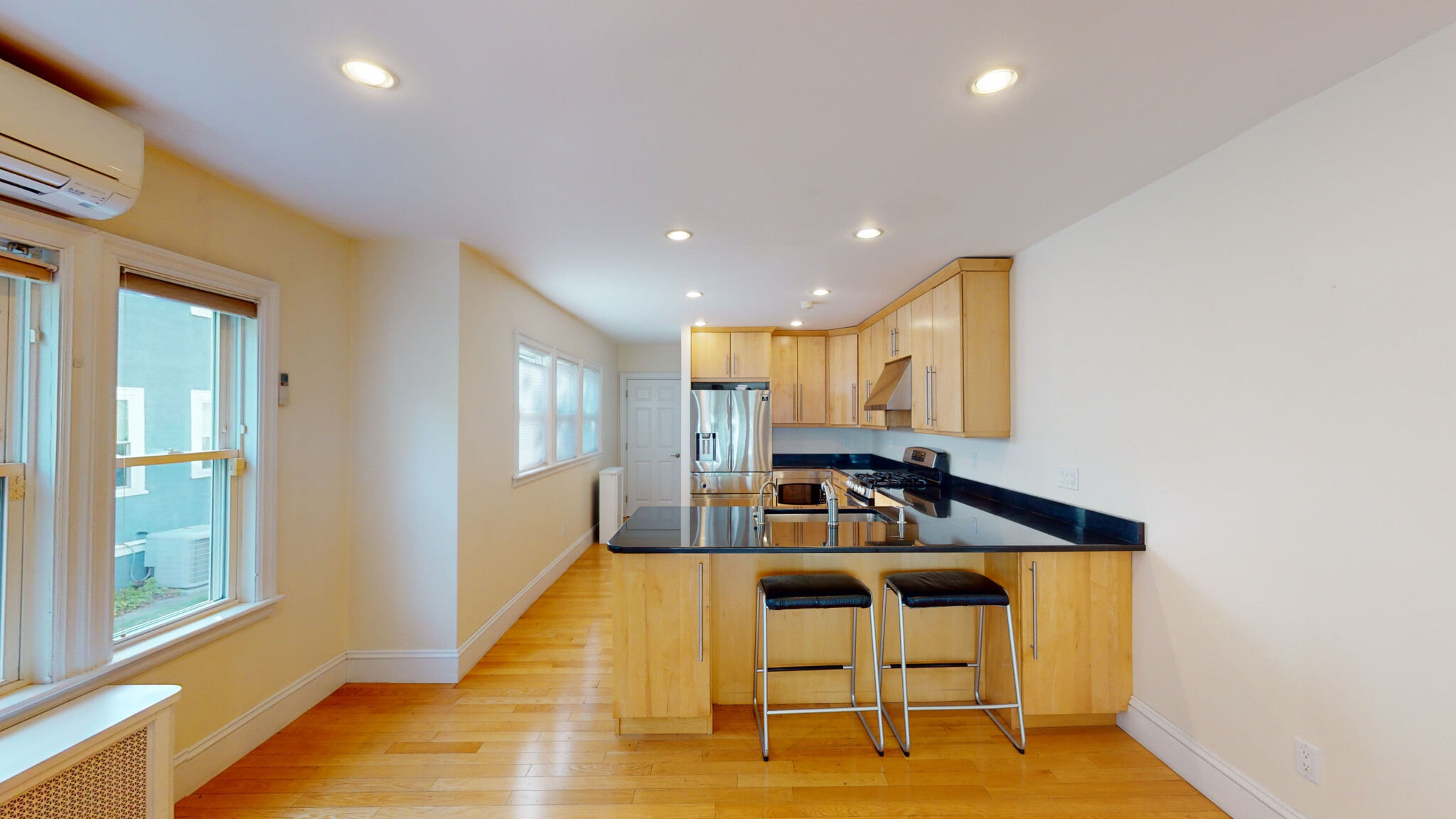 21 Russell St, Brookline