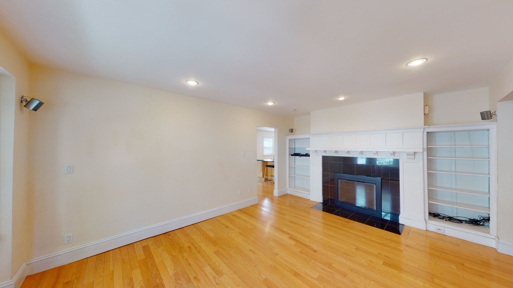 21 Russell St, Brookline