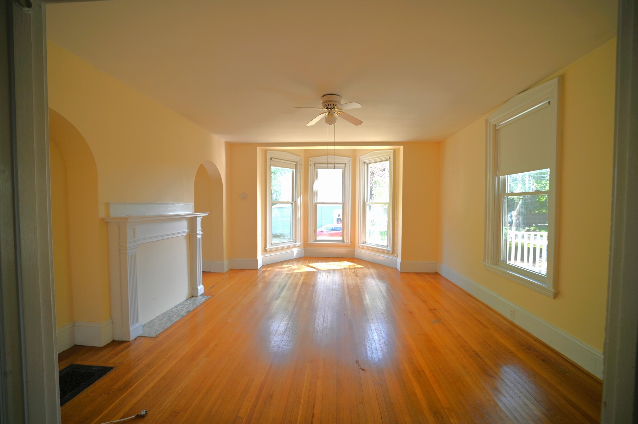 84 Walker, Newton