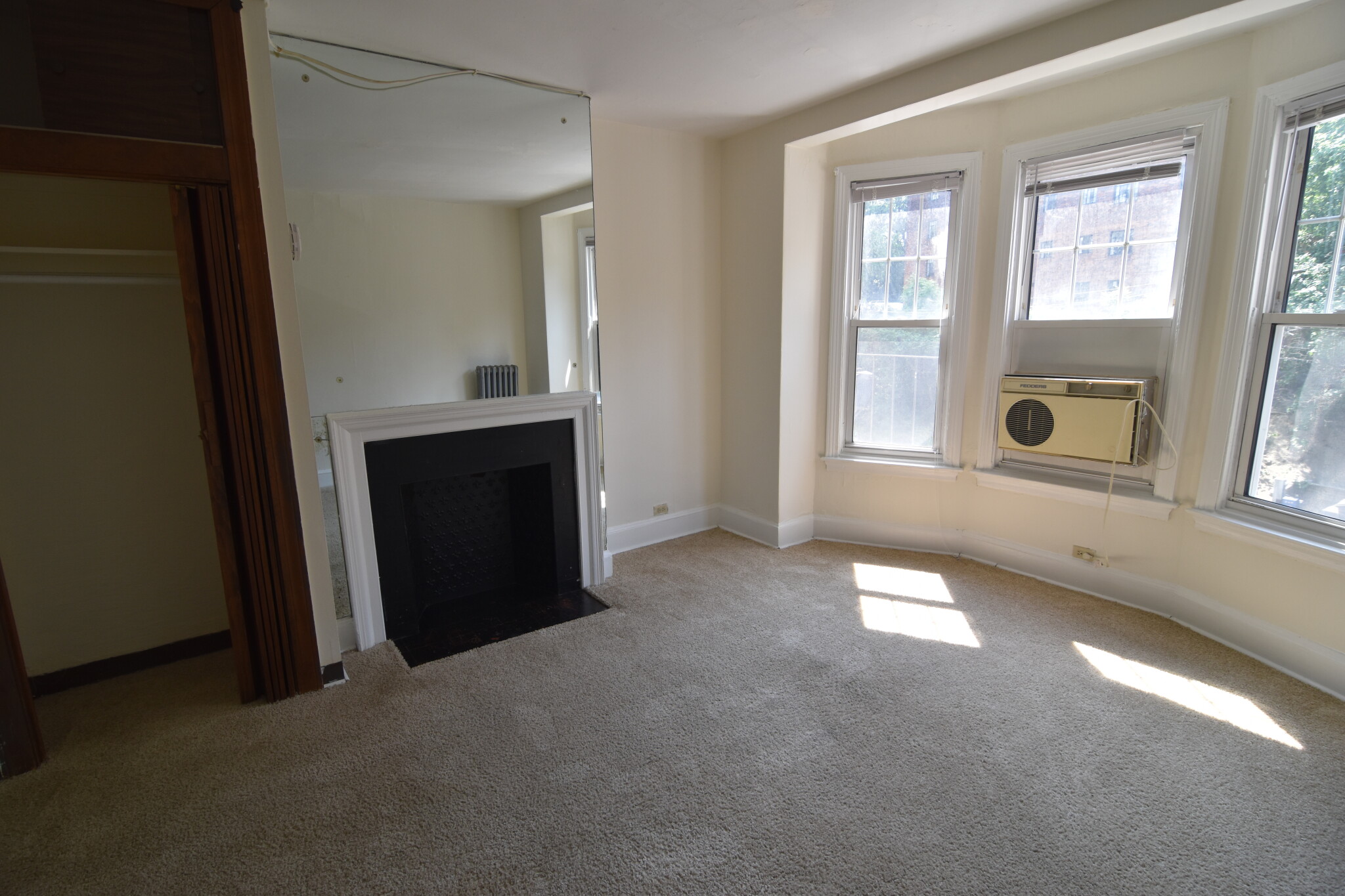 1223 Beacon St, Coolidge Corner