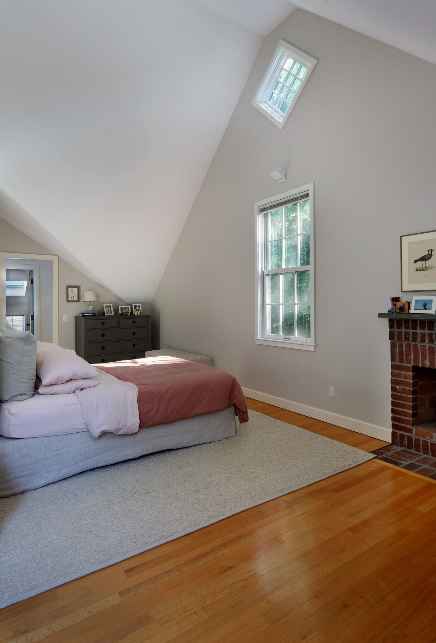 78 Davis Ave, Brookline
