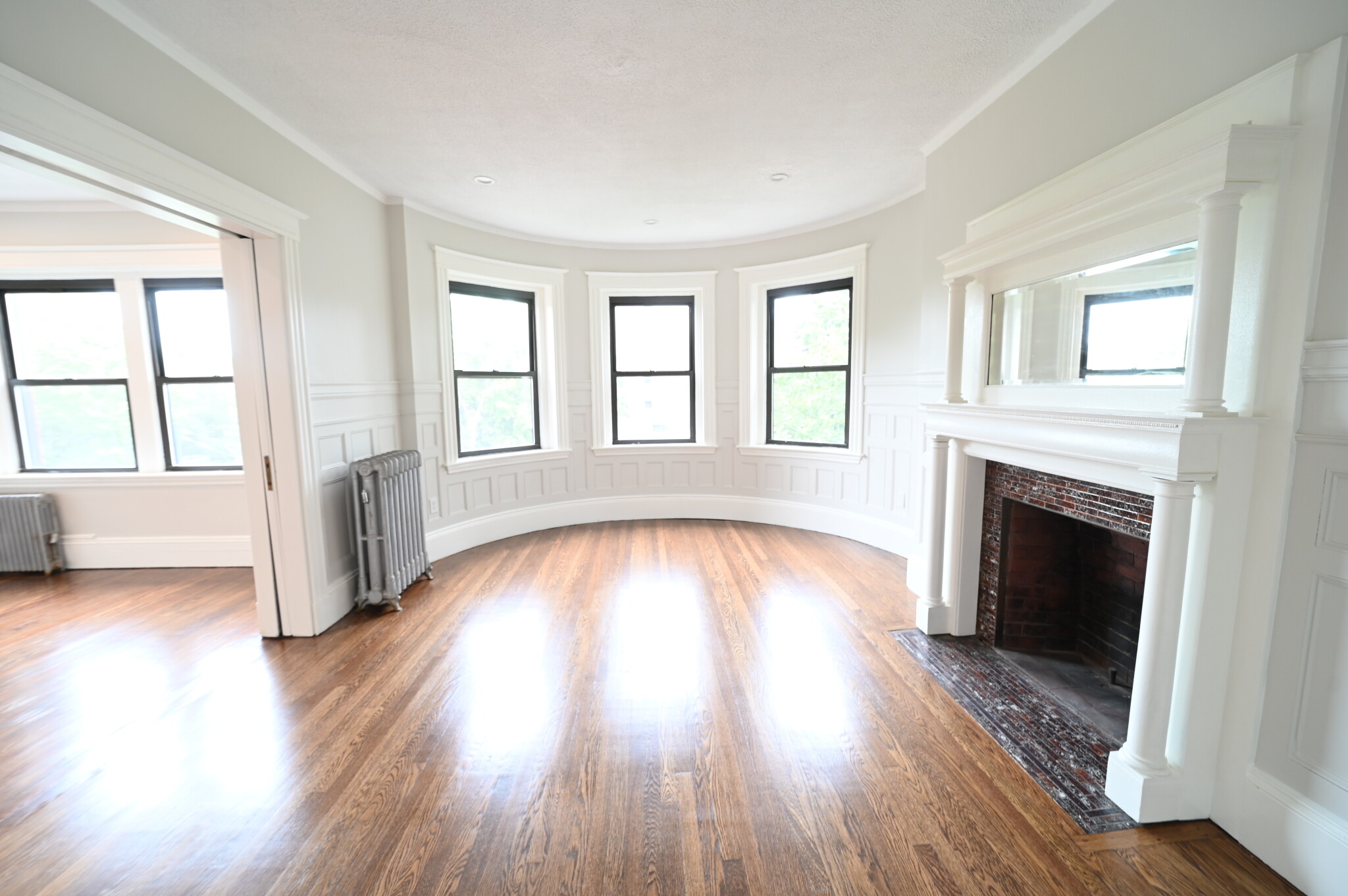 1855 Beacon St, Washington Square