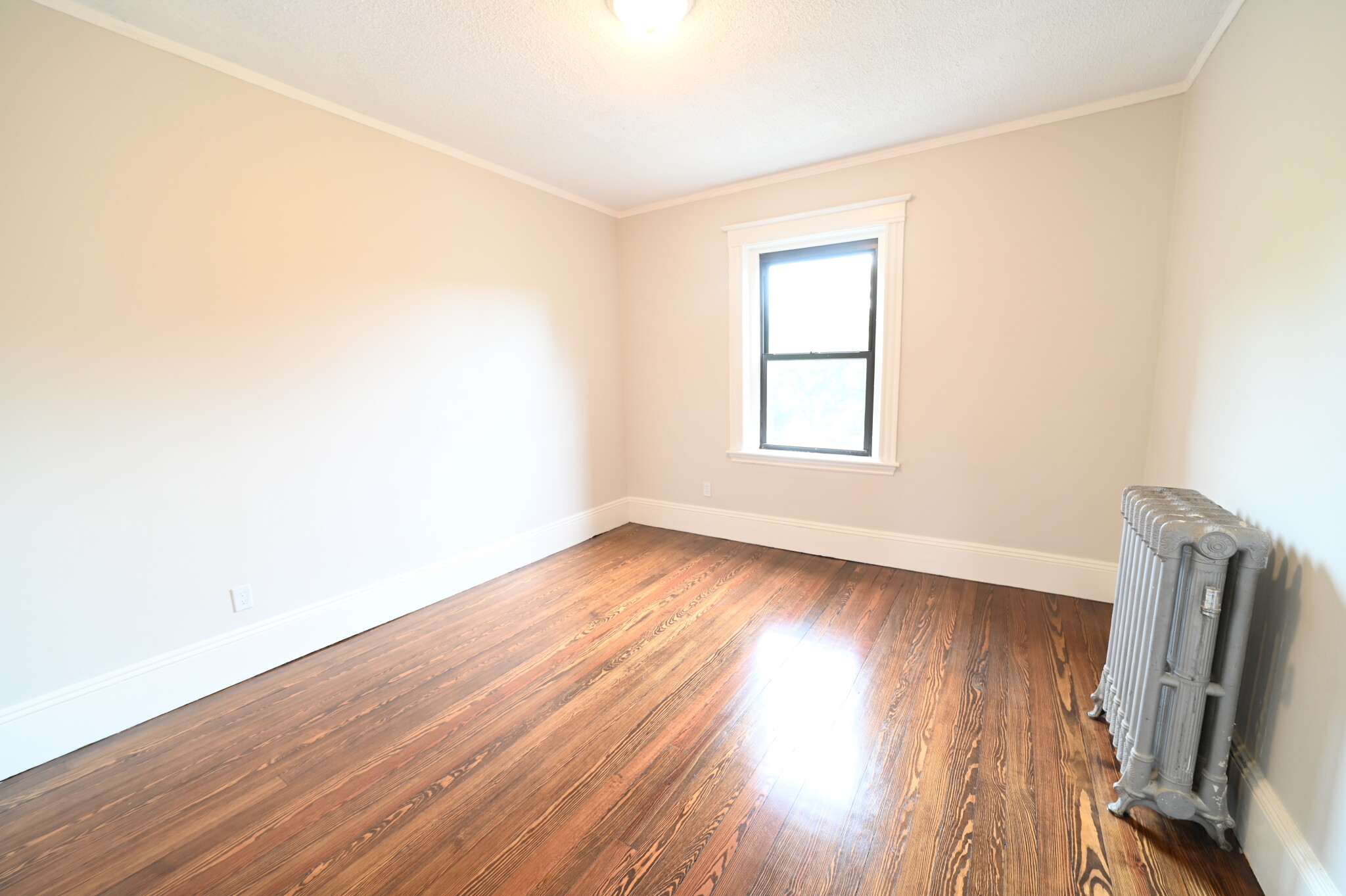 1855 Beacon St, Washington Square