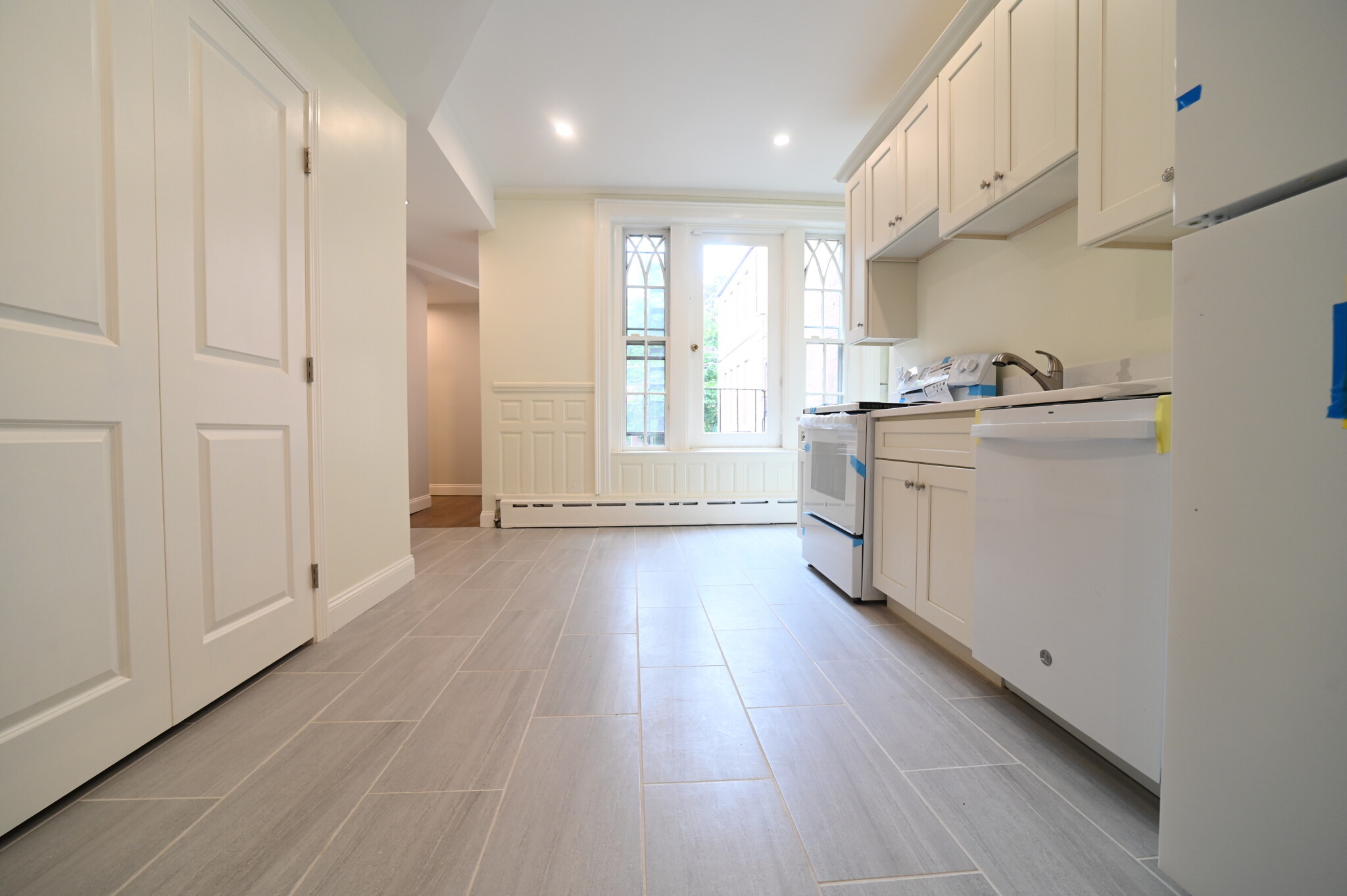 1712 Beacon St, Washington Square