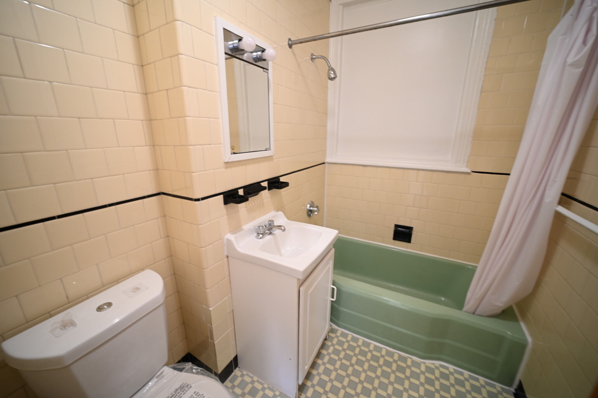 1223 Beacon St, Coolidge Corner