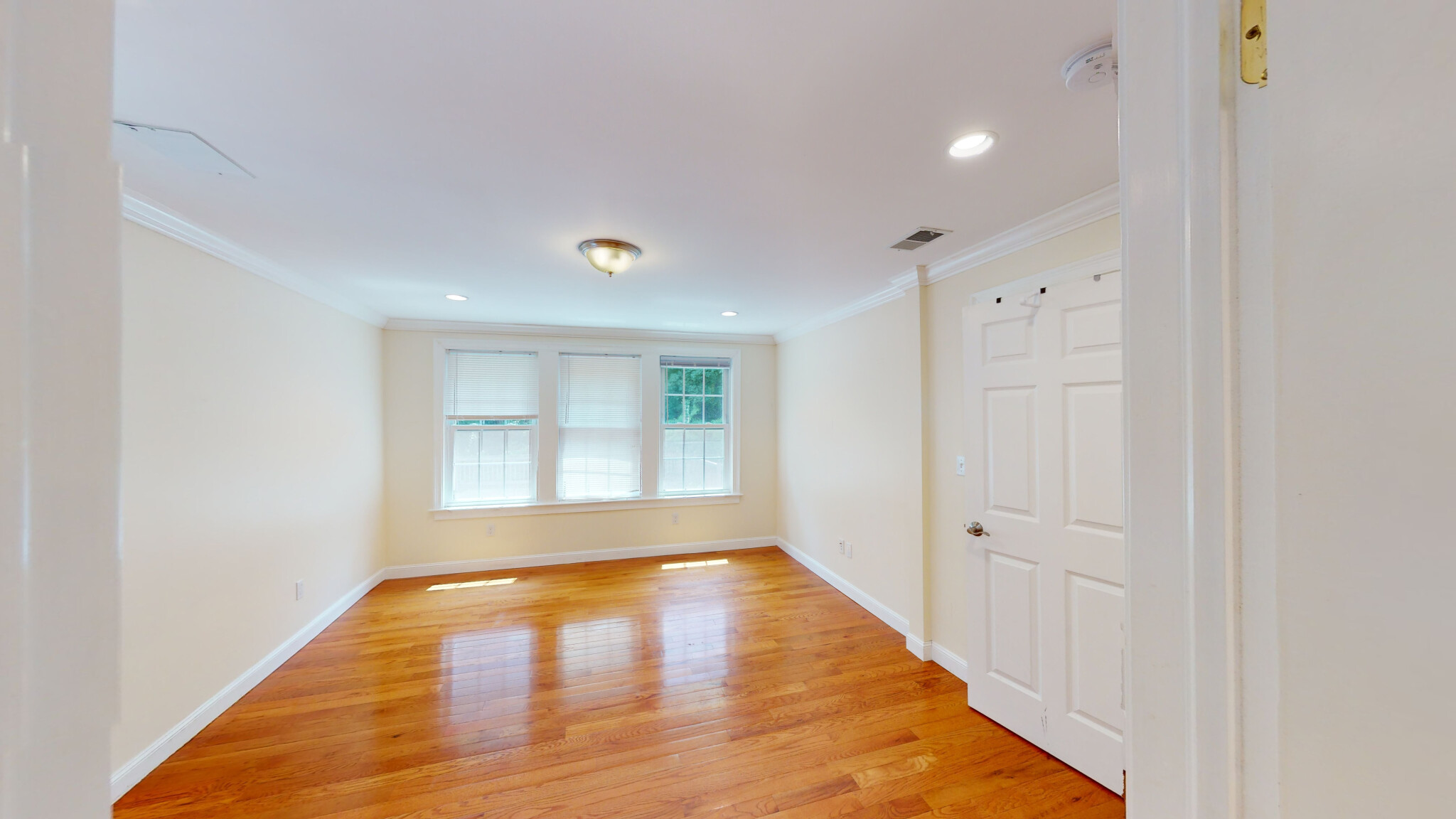 222 Winchester St, Coolidge Corner