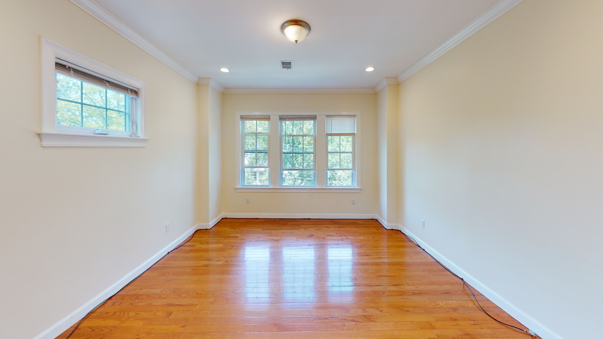 222 Winchester St, Coolidge Corner