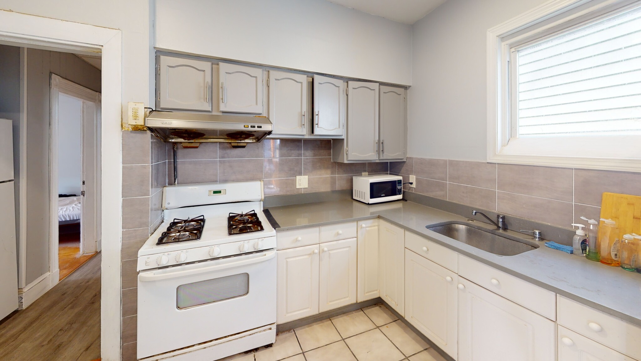 59 Calumet St, Roxbury