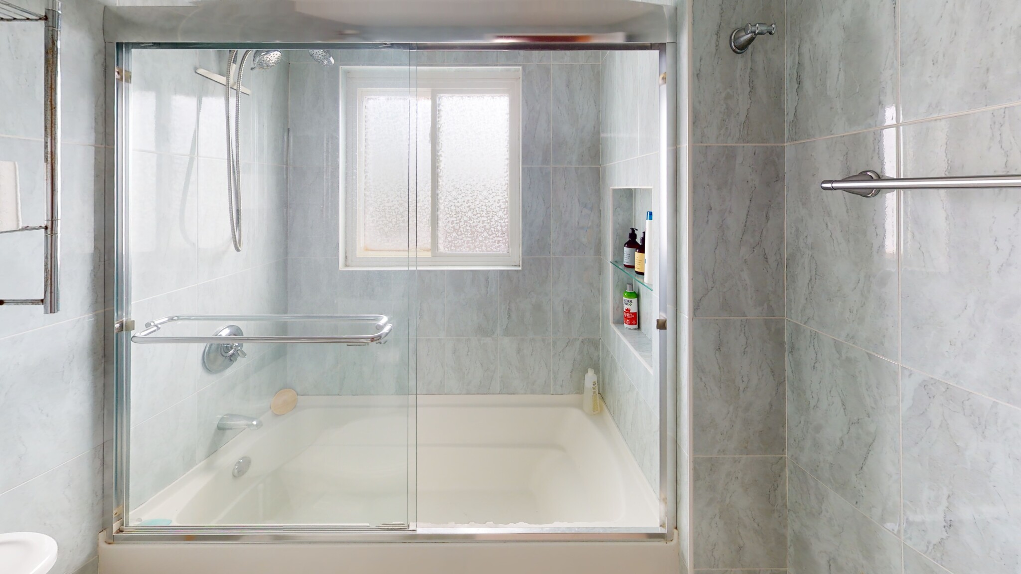 126 Englewood, Brighton