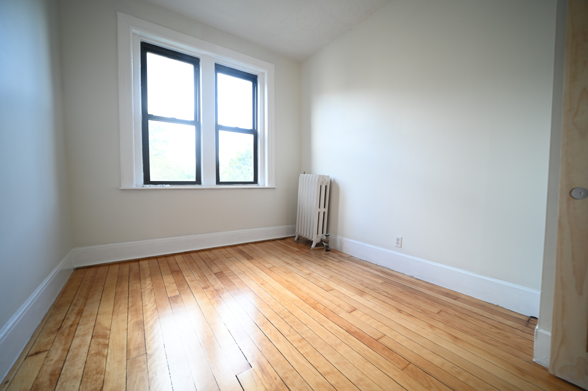 10 Glenville Ave, Allston