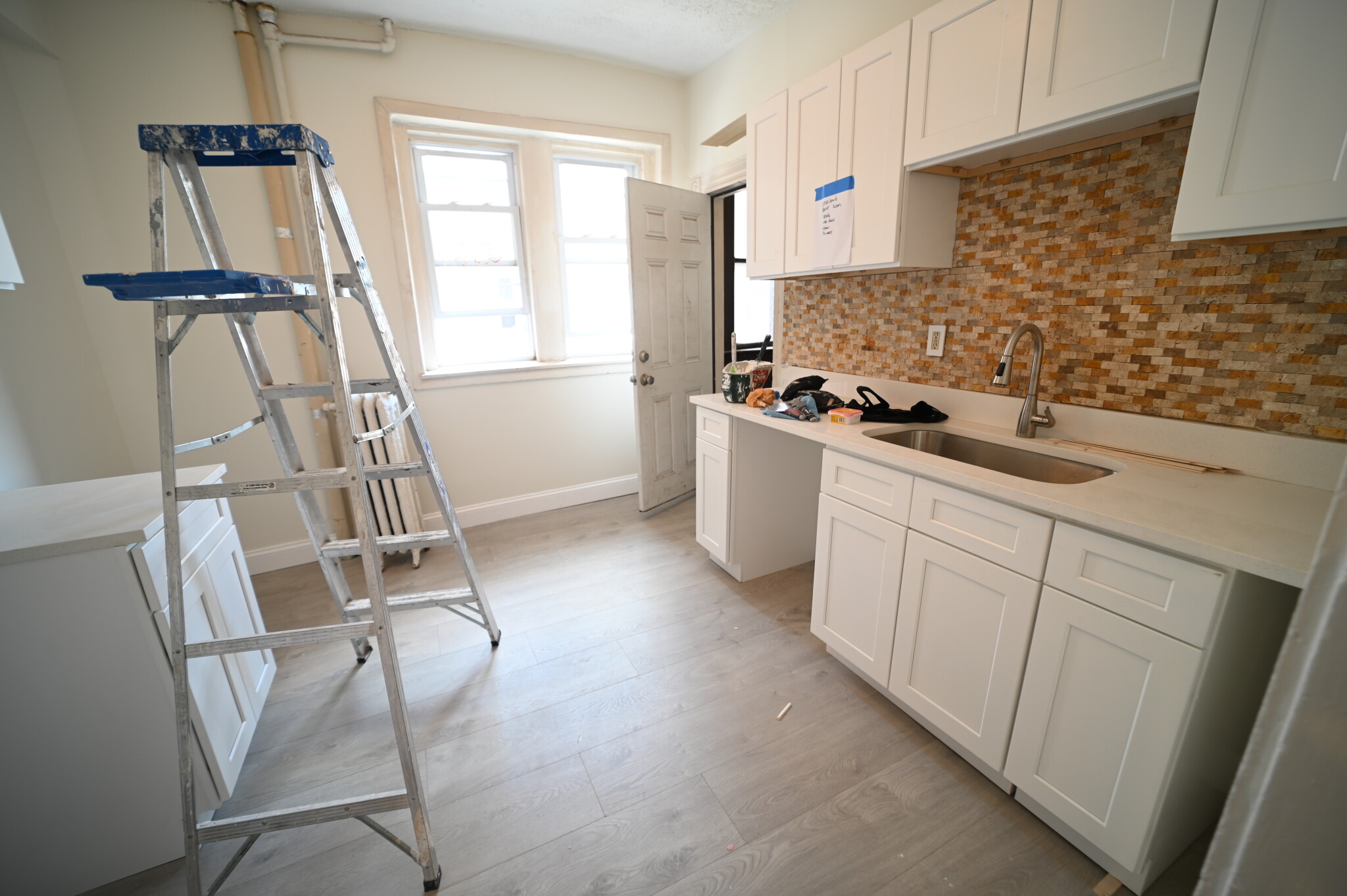 10 Glenville Ave, Allston