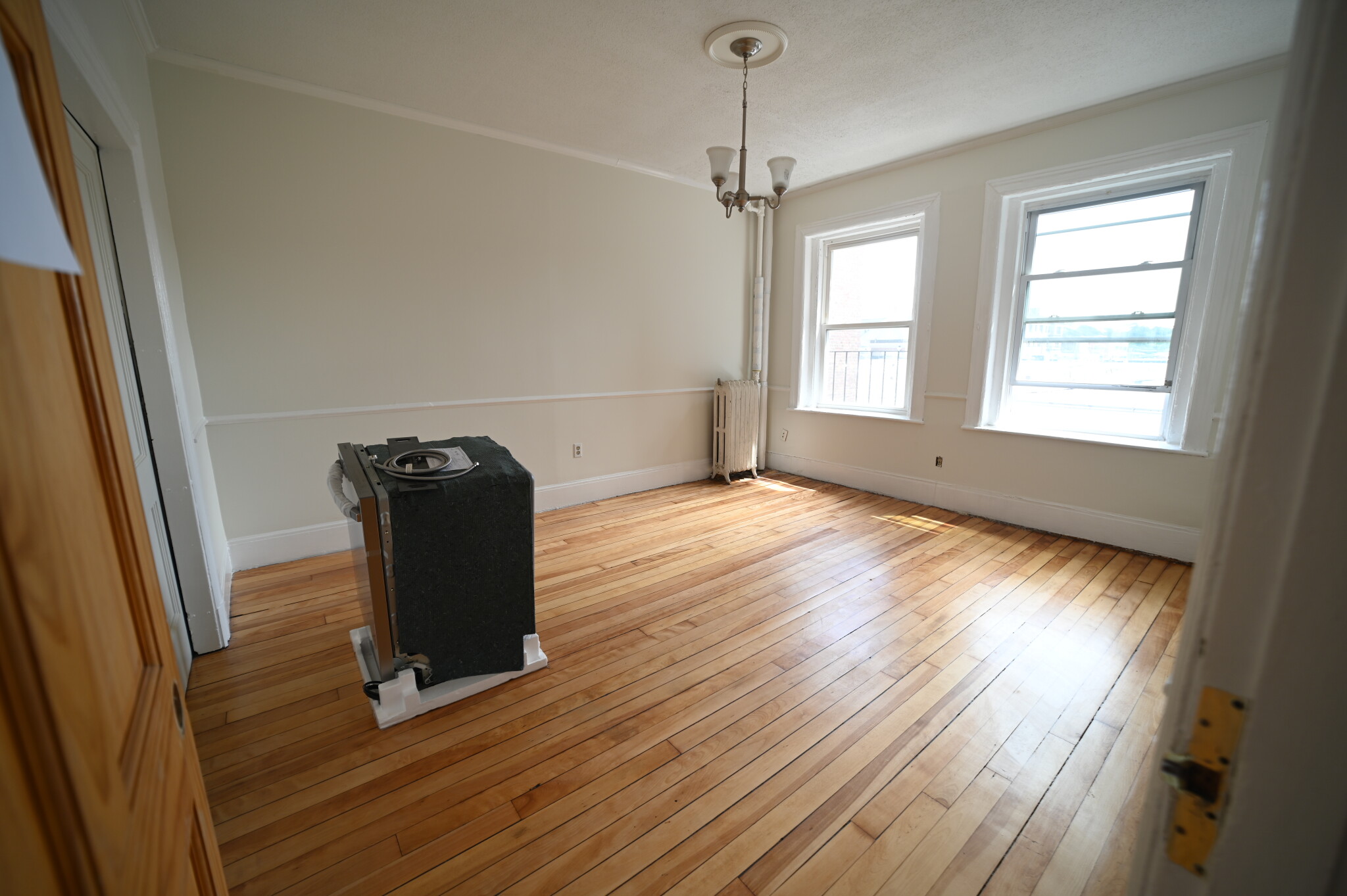 10 Glenville Ave, Allston