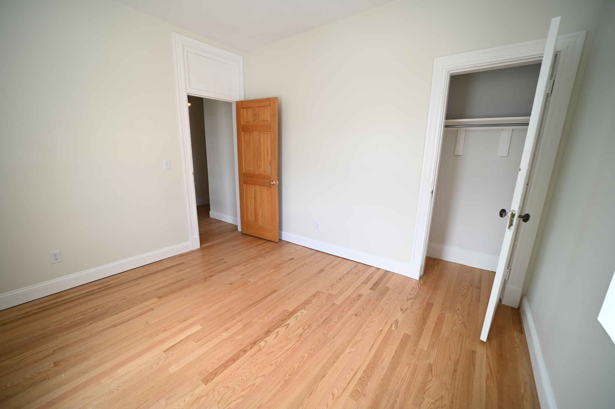 10 Glenville Ave, Allston