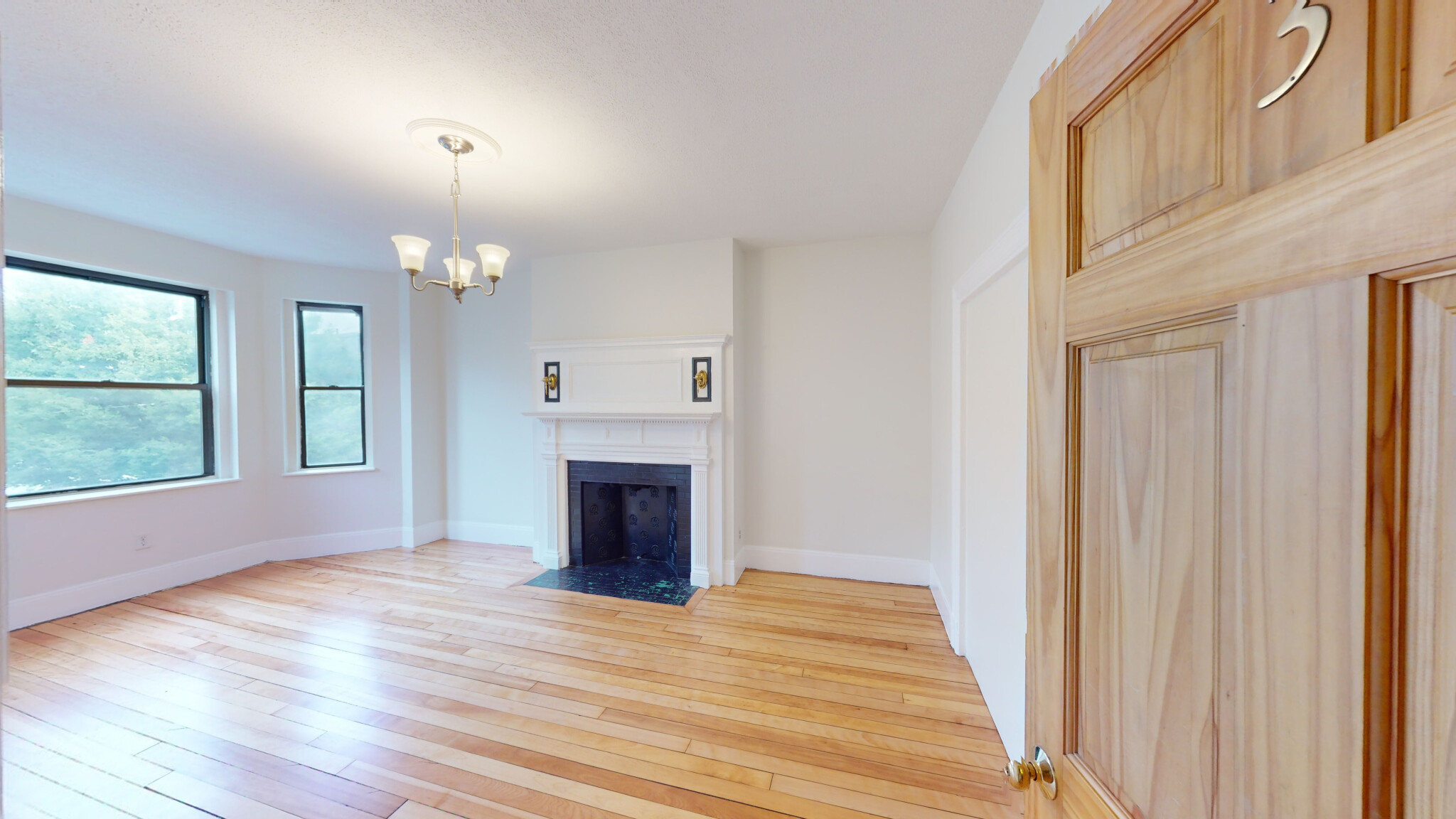 10 Glenville Ave, Allston