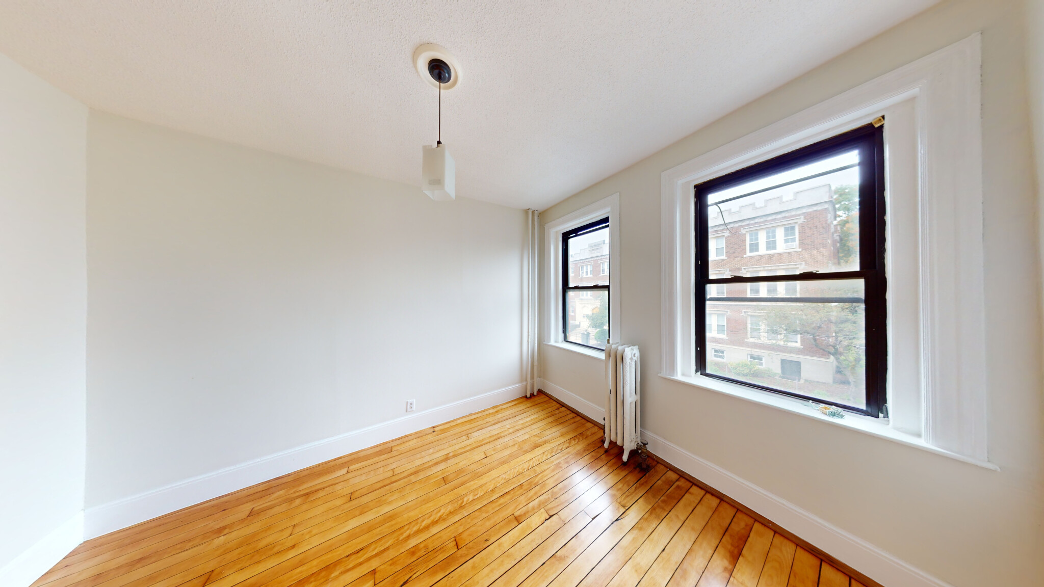 10 Glenville Ave, Allston