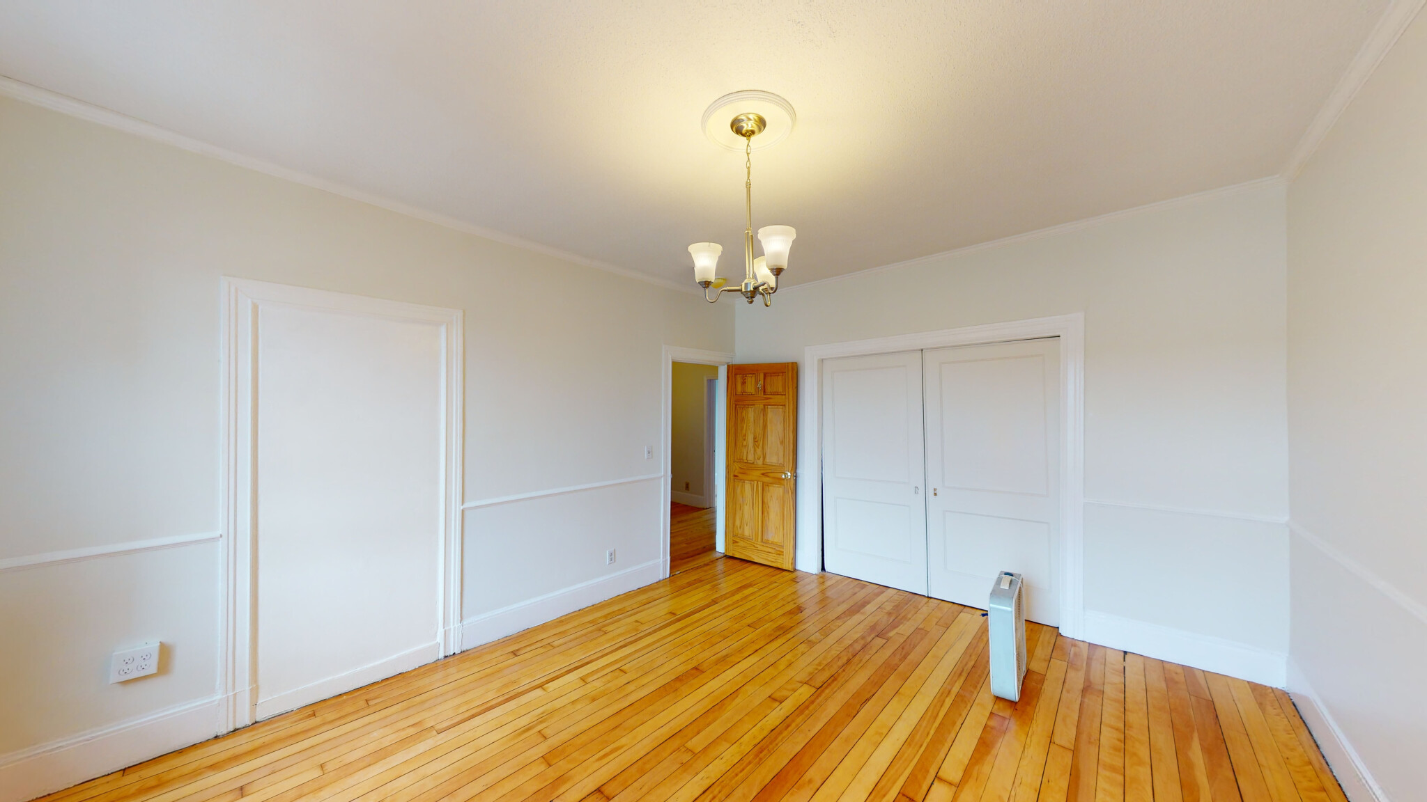 10 Glenville Ave, Allston