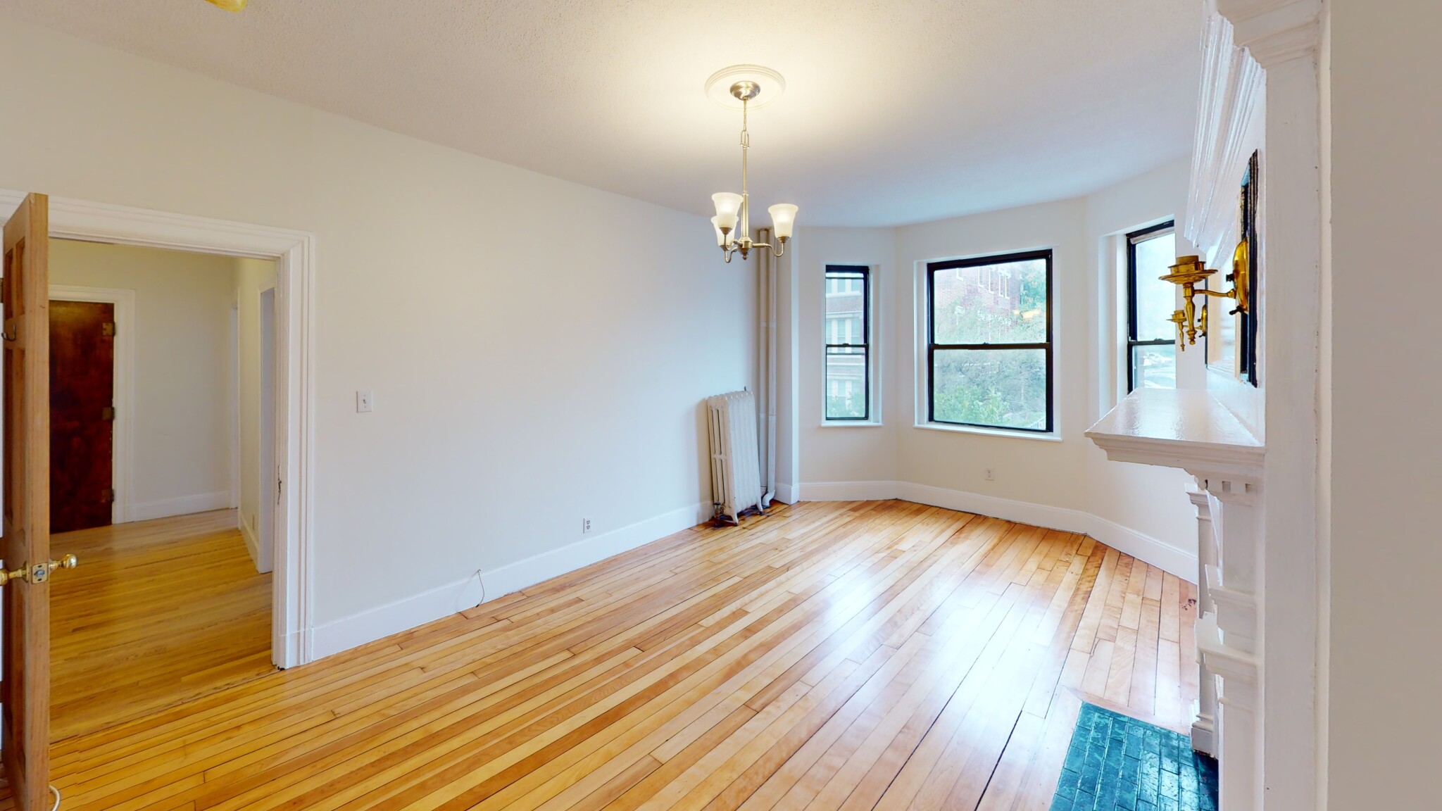 10 Glenville Ave, Allston