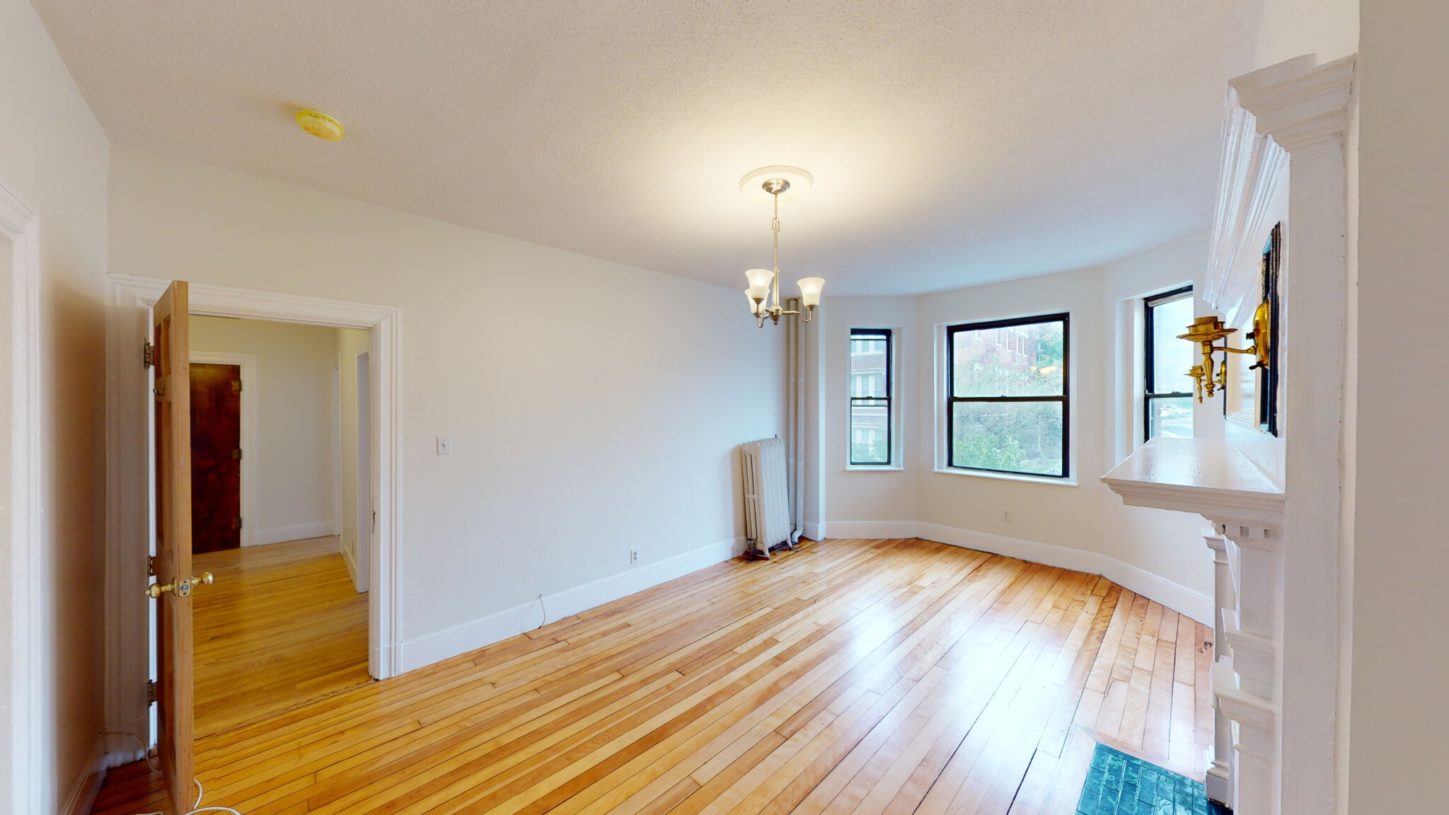 10 Glenville Ave, Allston