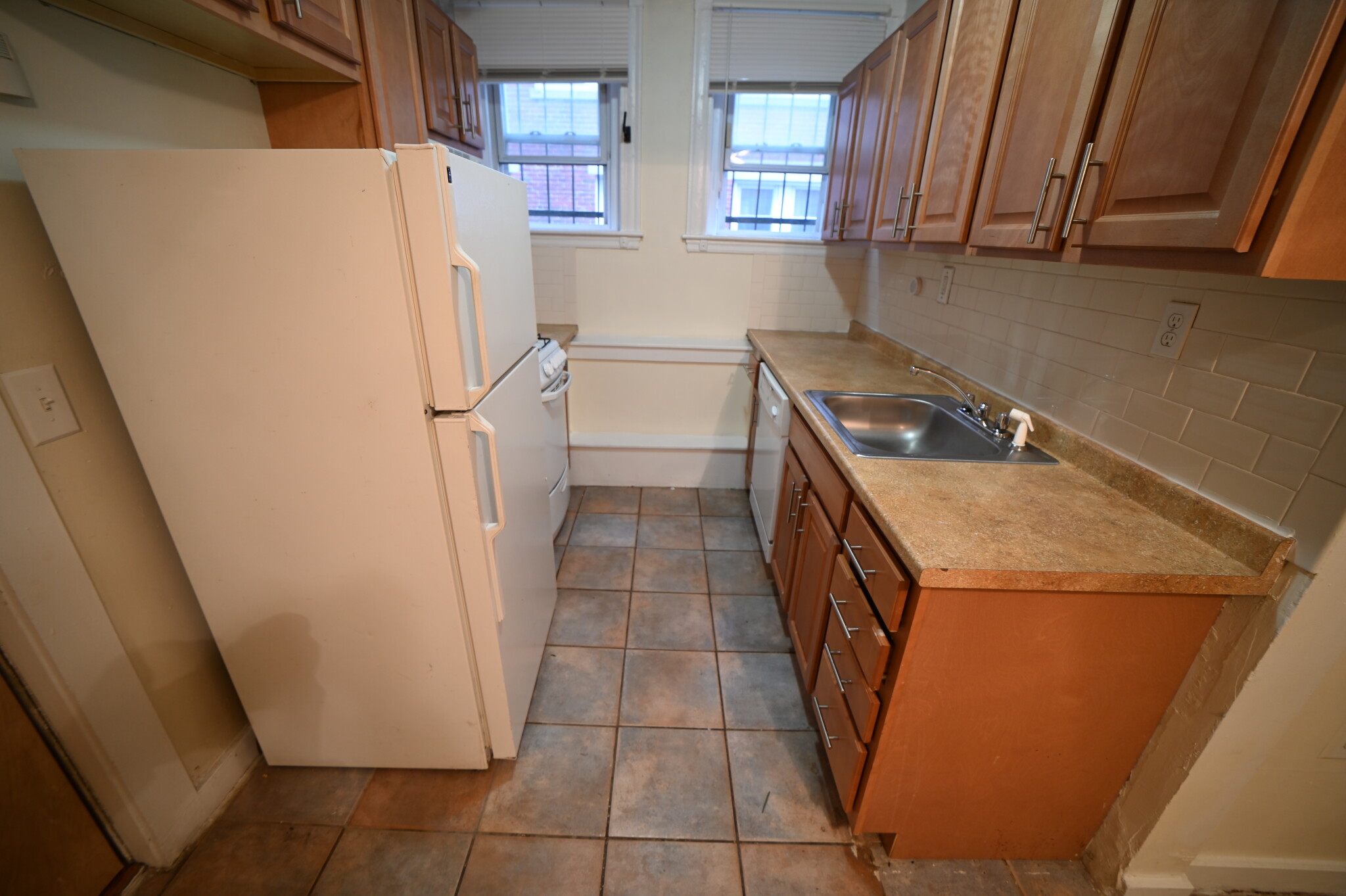 5 Barrows St, Allston