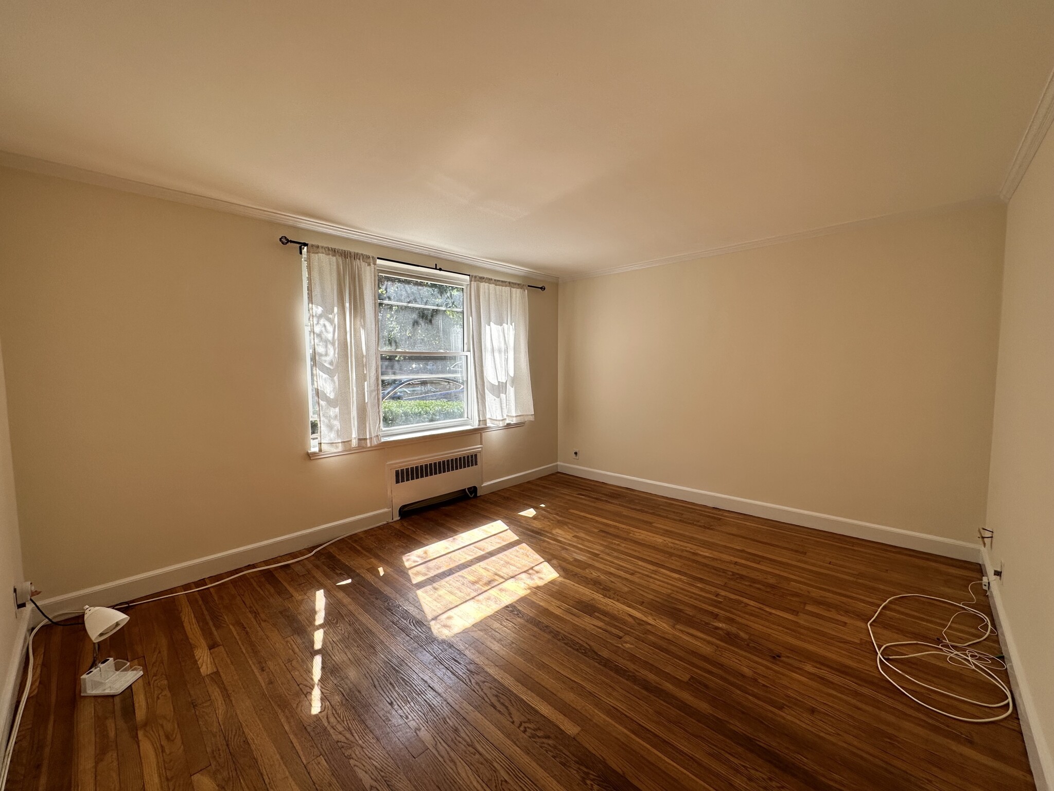 60 Sutherland Rd, Boston