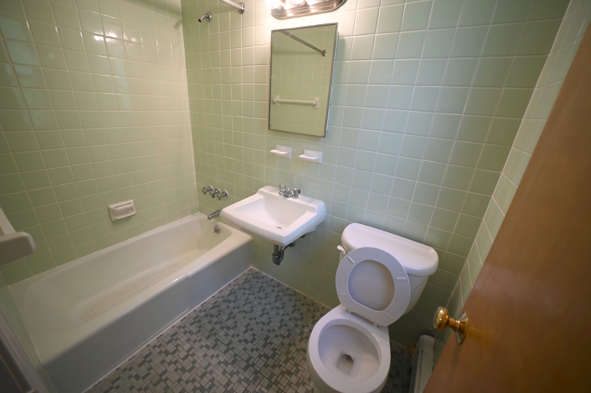 78 South Huntington Ave, Jamaica Plain