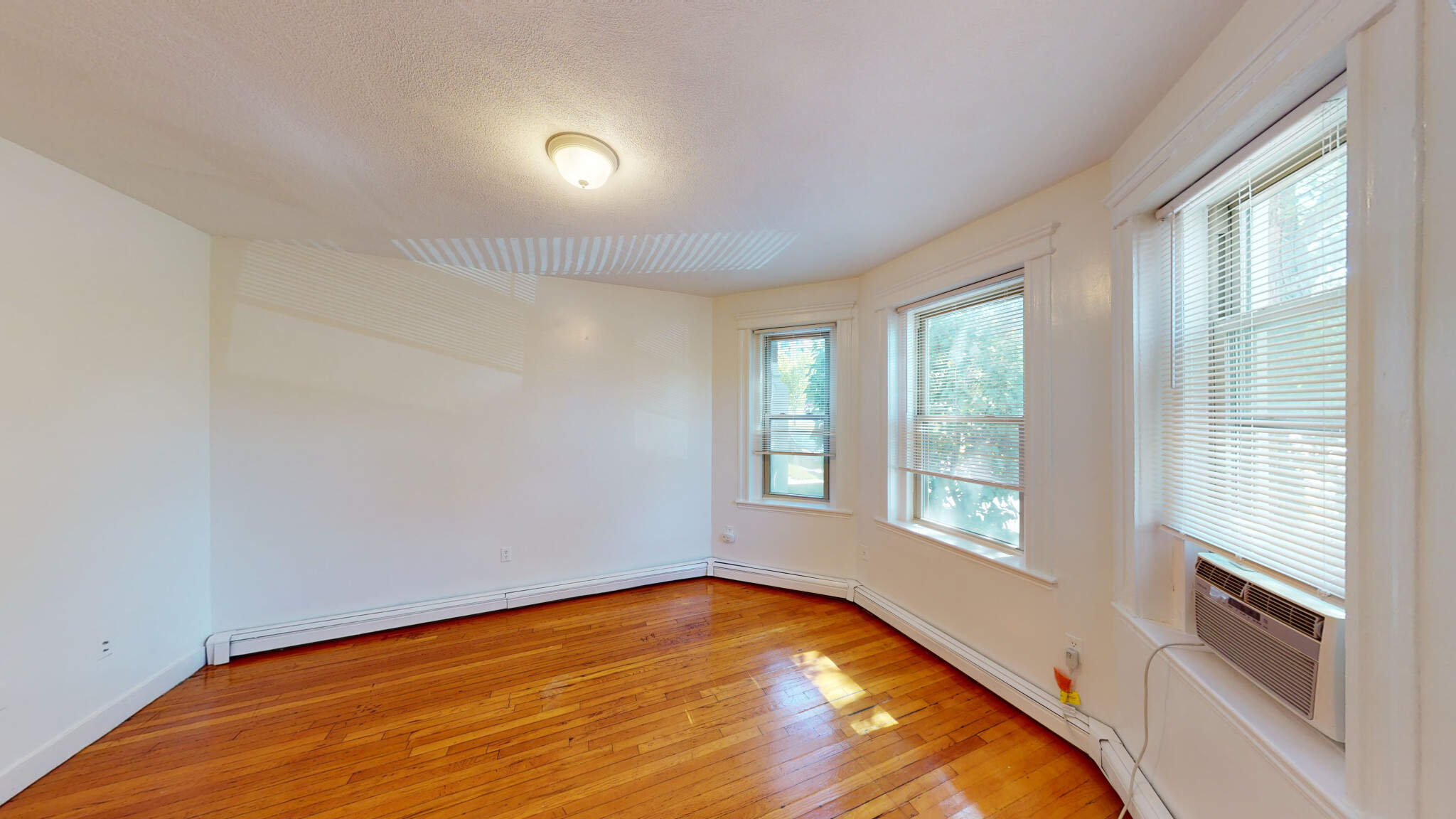 1673 Commonwealth Ave, Brighton