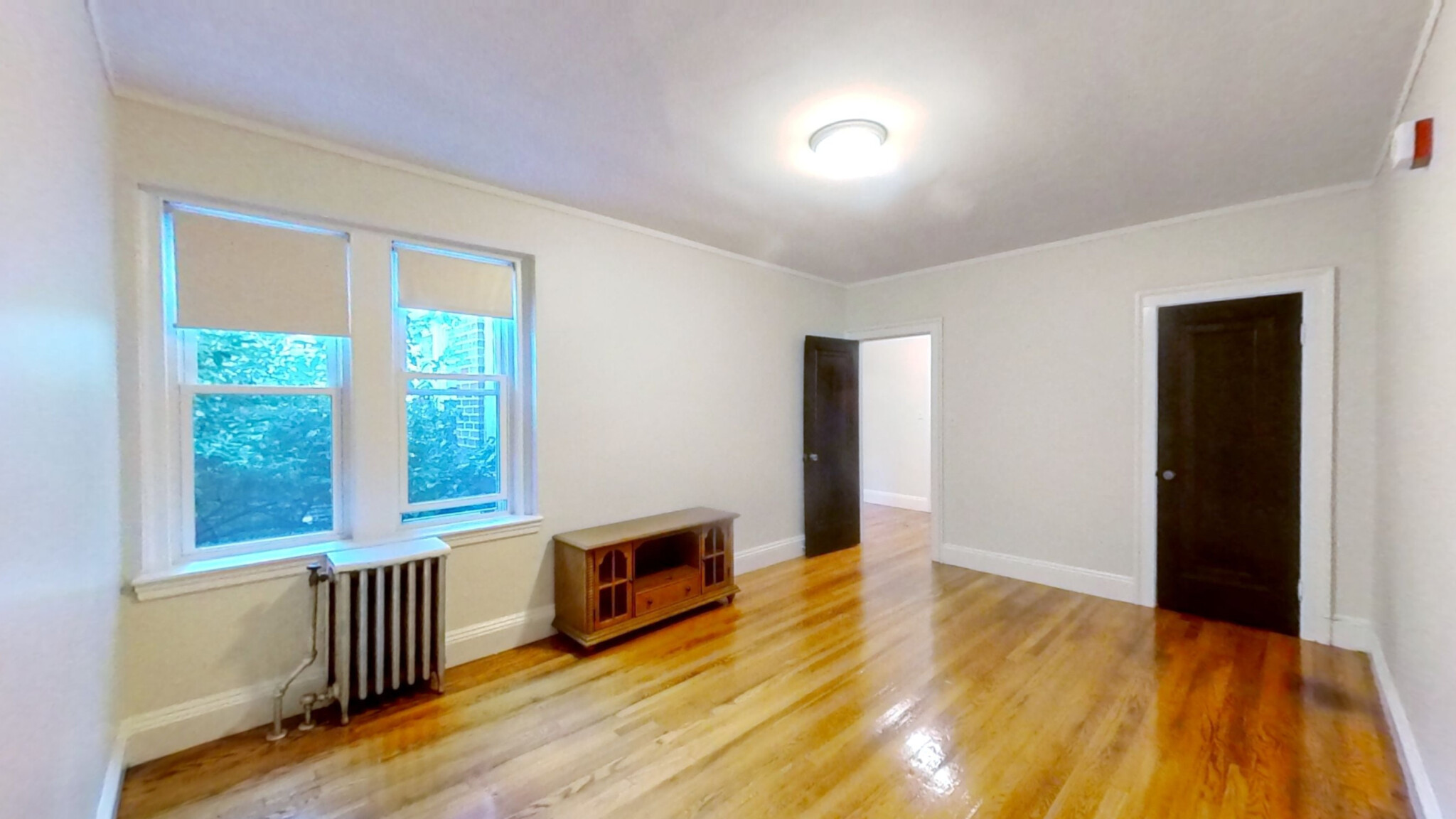 89 Strathmore Rd. - 2,200USD / month