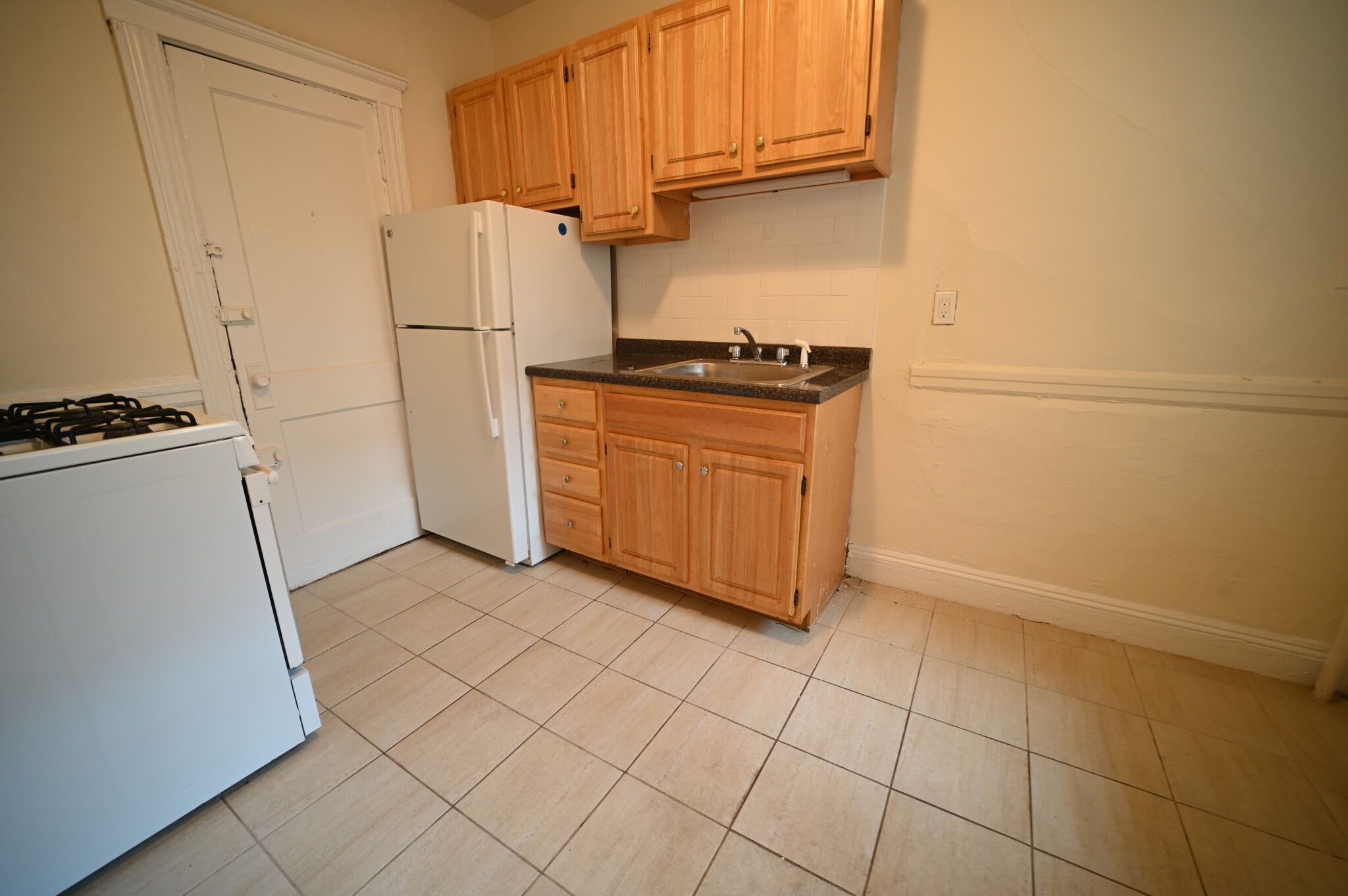 131 Washington St, Brighton