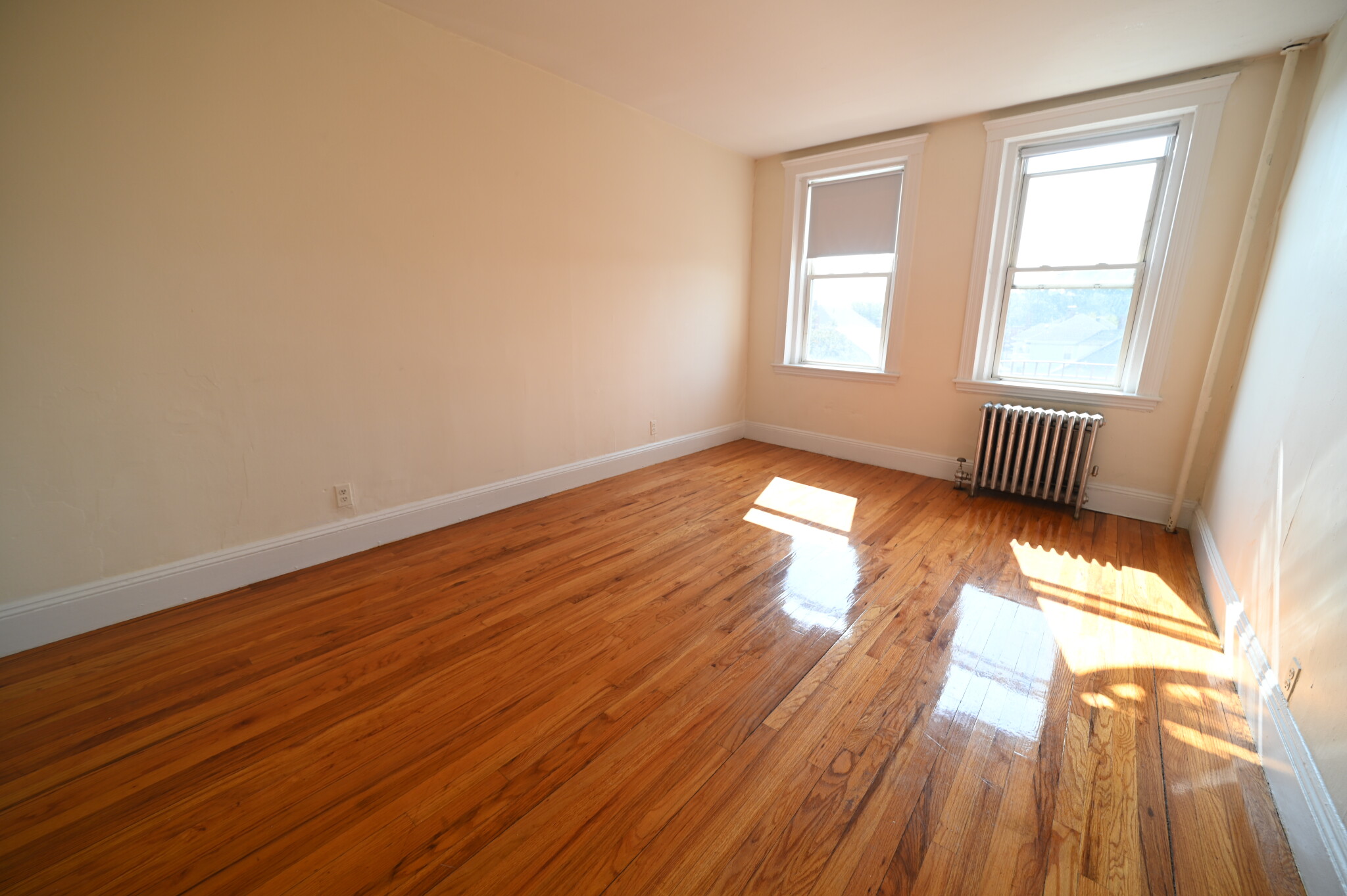 131 Washington St, Brighton